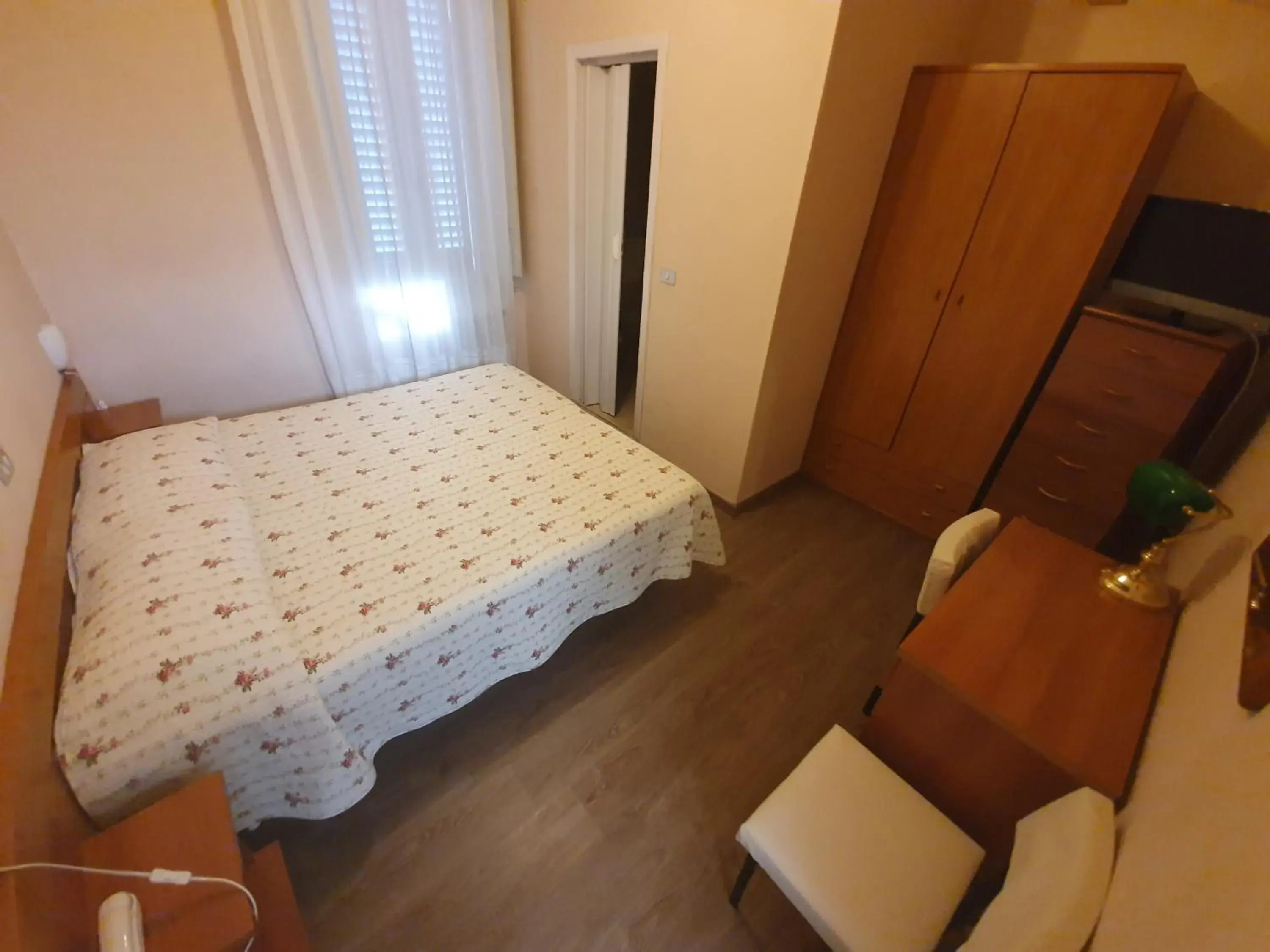Bedroom, Bed in Hotel Giovanna