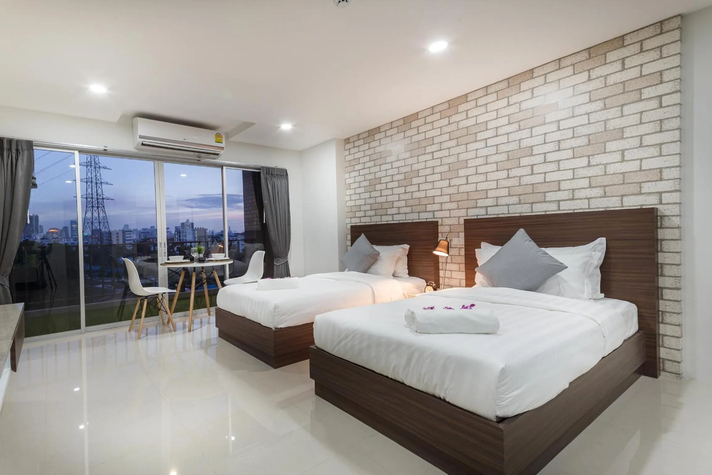 Photo of the whole room, Bed in Q Space Residence