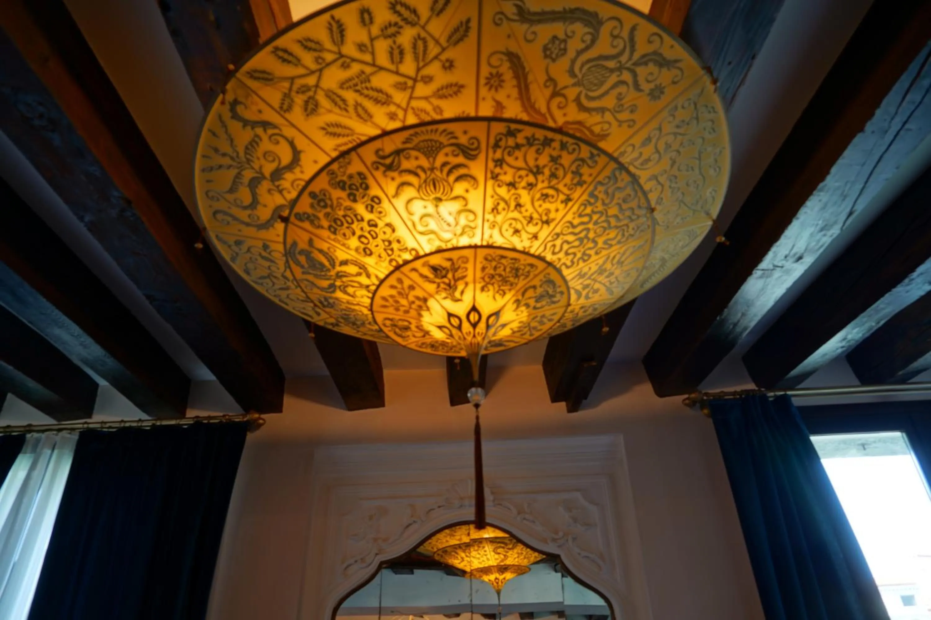 Communal lounge/ TV room in Granda Sweet Suites