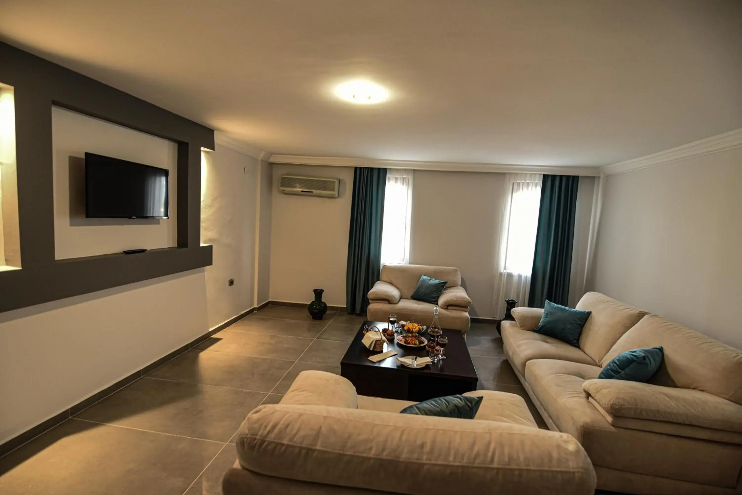 TV and multimedia, Seating Area in SIGNATURE GARDEN AVANOS Hotel & SPA