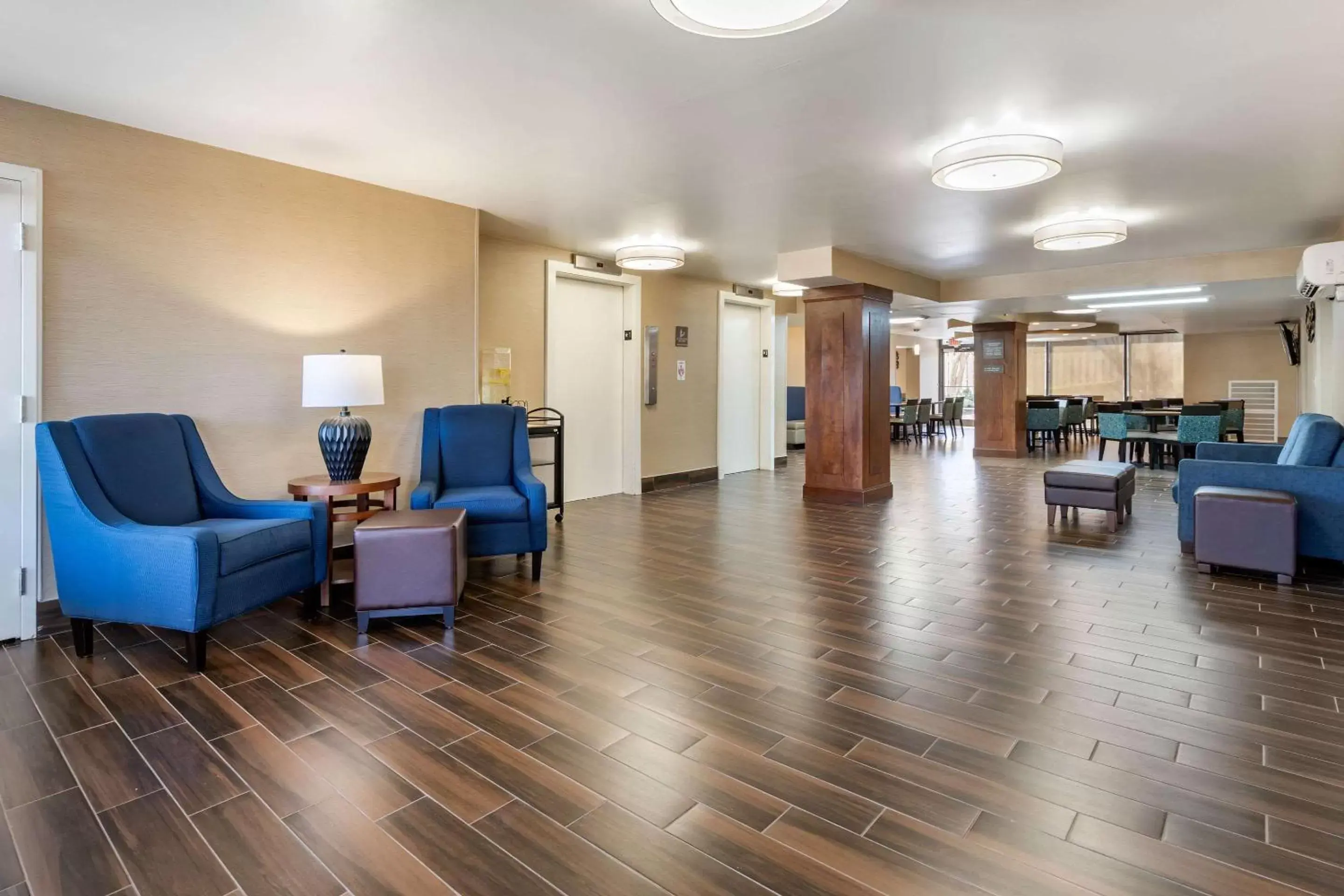 Lobby or reception in Comfort Inn University Wilmington