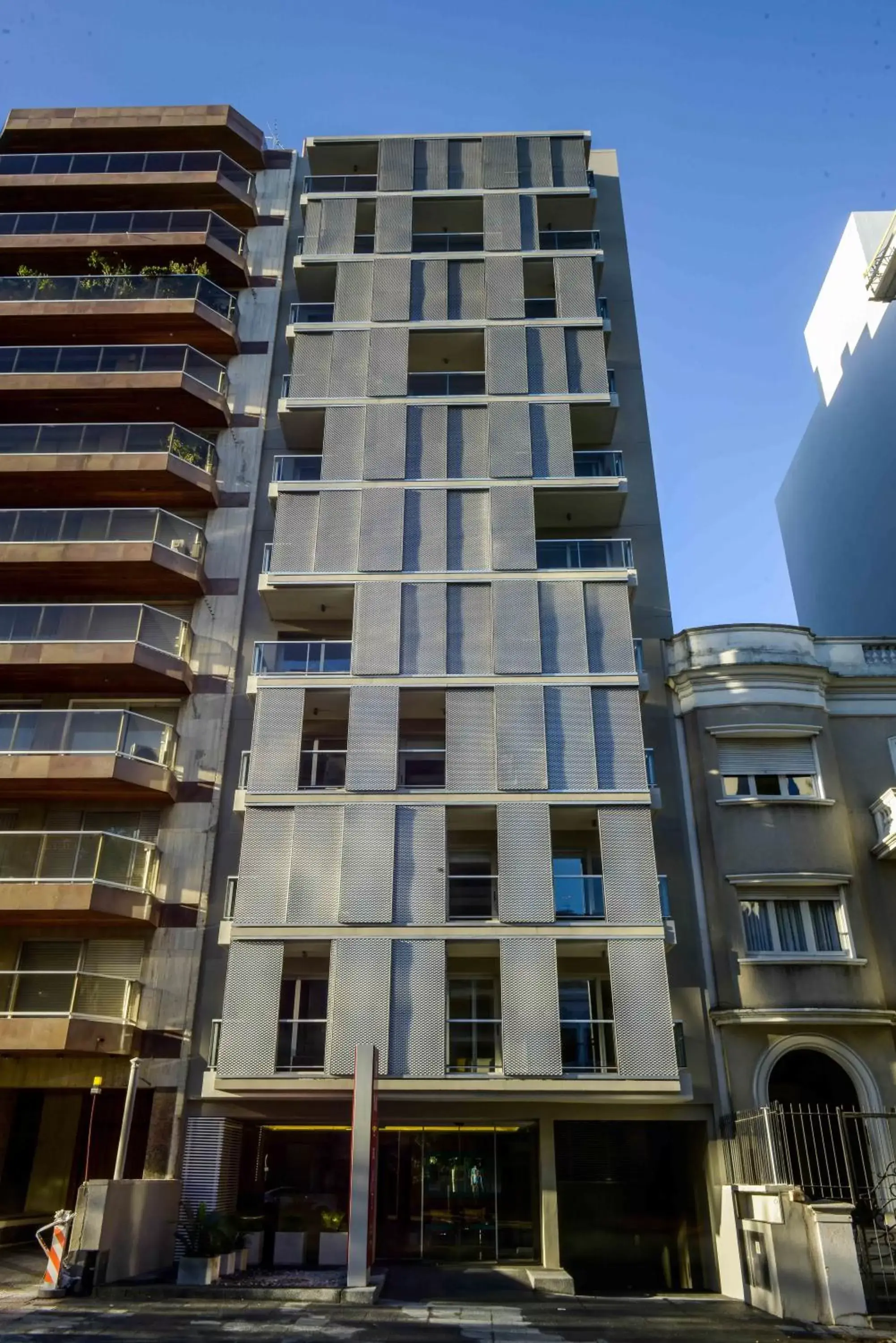 Facade/entrance, Property Building in Mérit Montevideo Apart & Suites