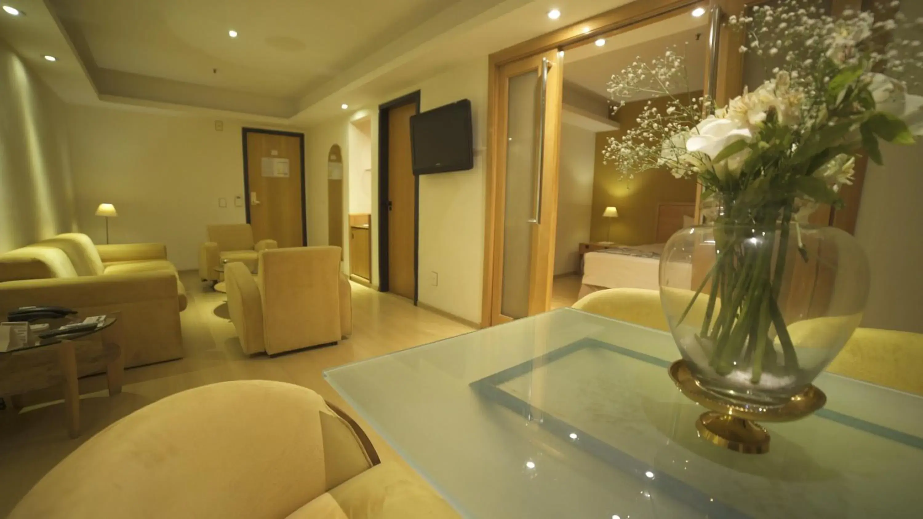 Bedroom, Seating Area in South American Copacabana Hotel