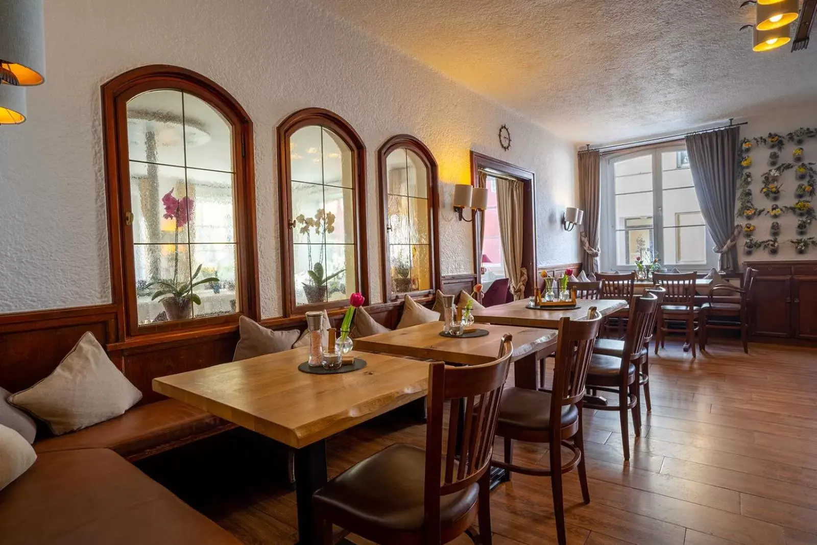 Restaurant/Places to Eat in Hotel Weisses Ross