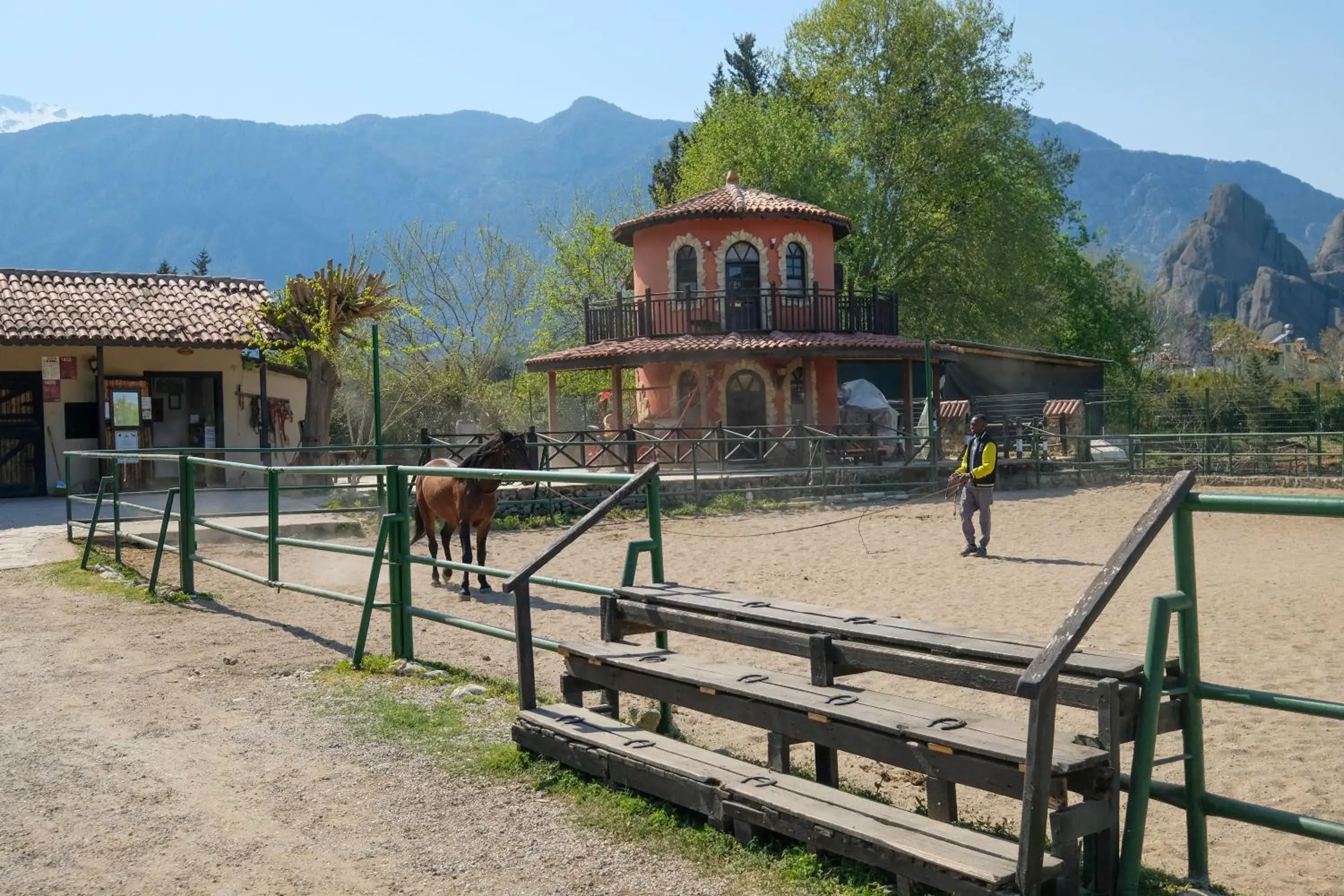 Horse-riding, Property Building in Hotel Berke Ranch&Nature