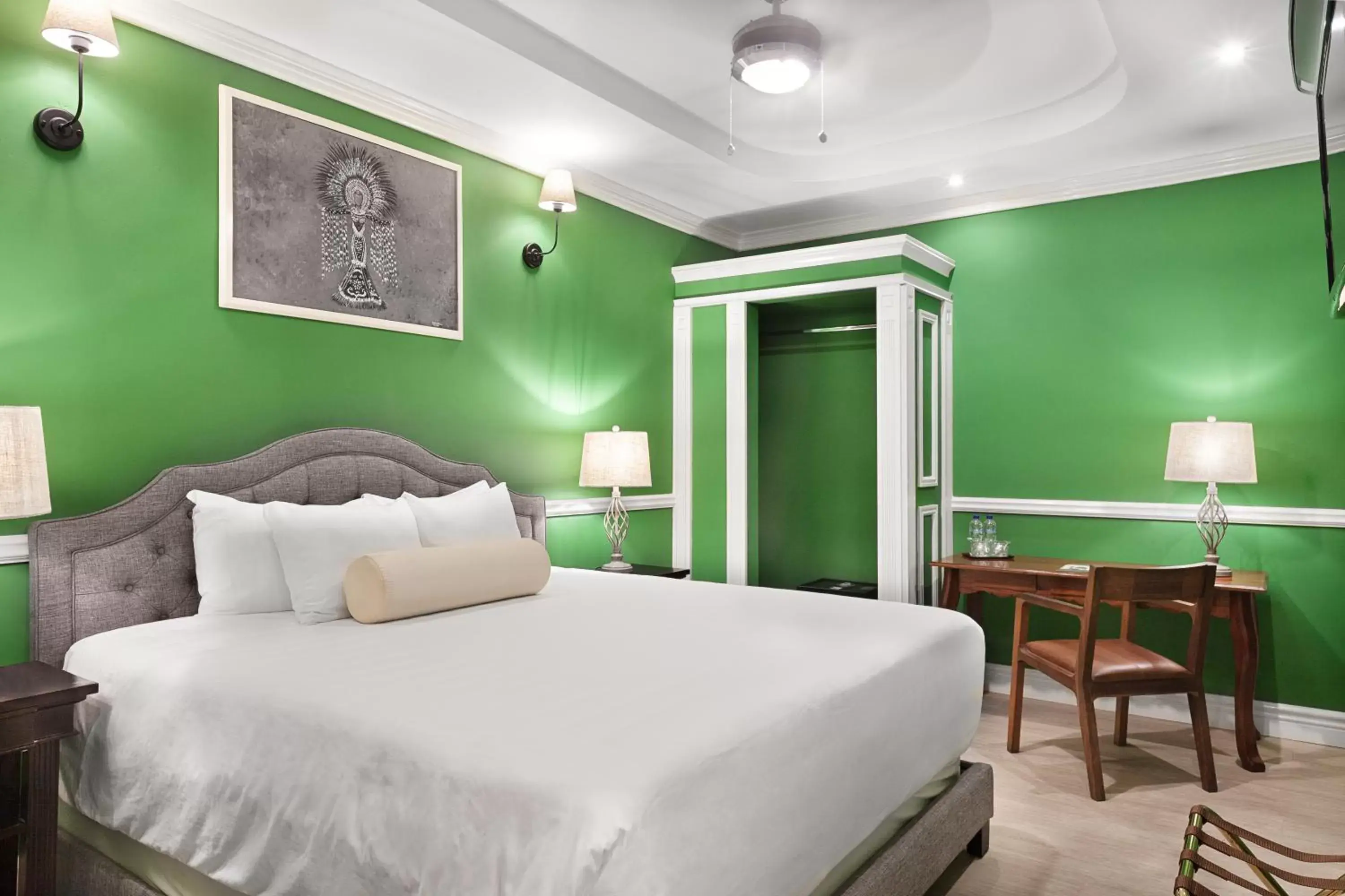 Double Room in Hotel la Perla Leon