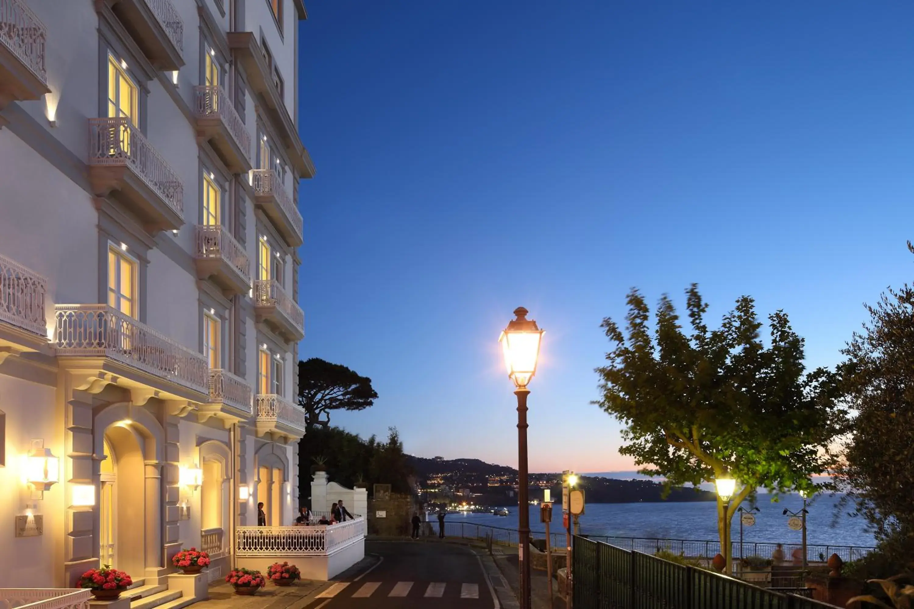 Facade/entrance in Hotel Mediterraneo