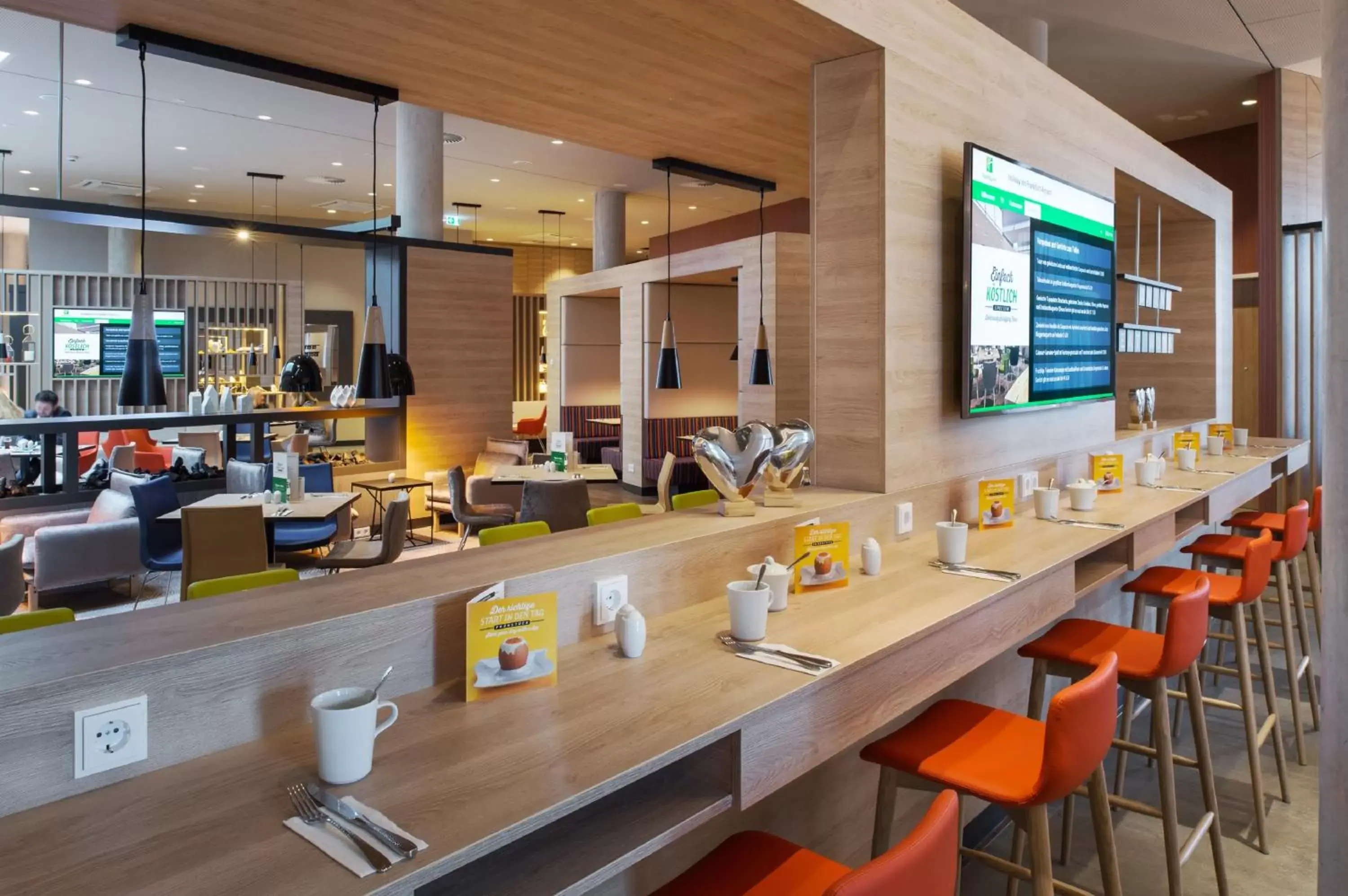 Breakfast, Restaurant/Places to Eat in Holiday Inn Frankfurt Airport, an IHG Hotel