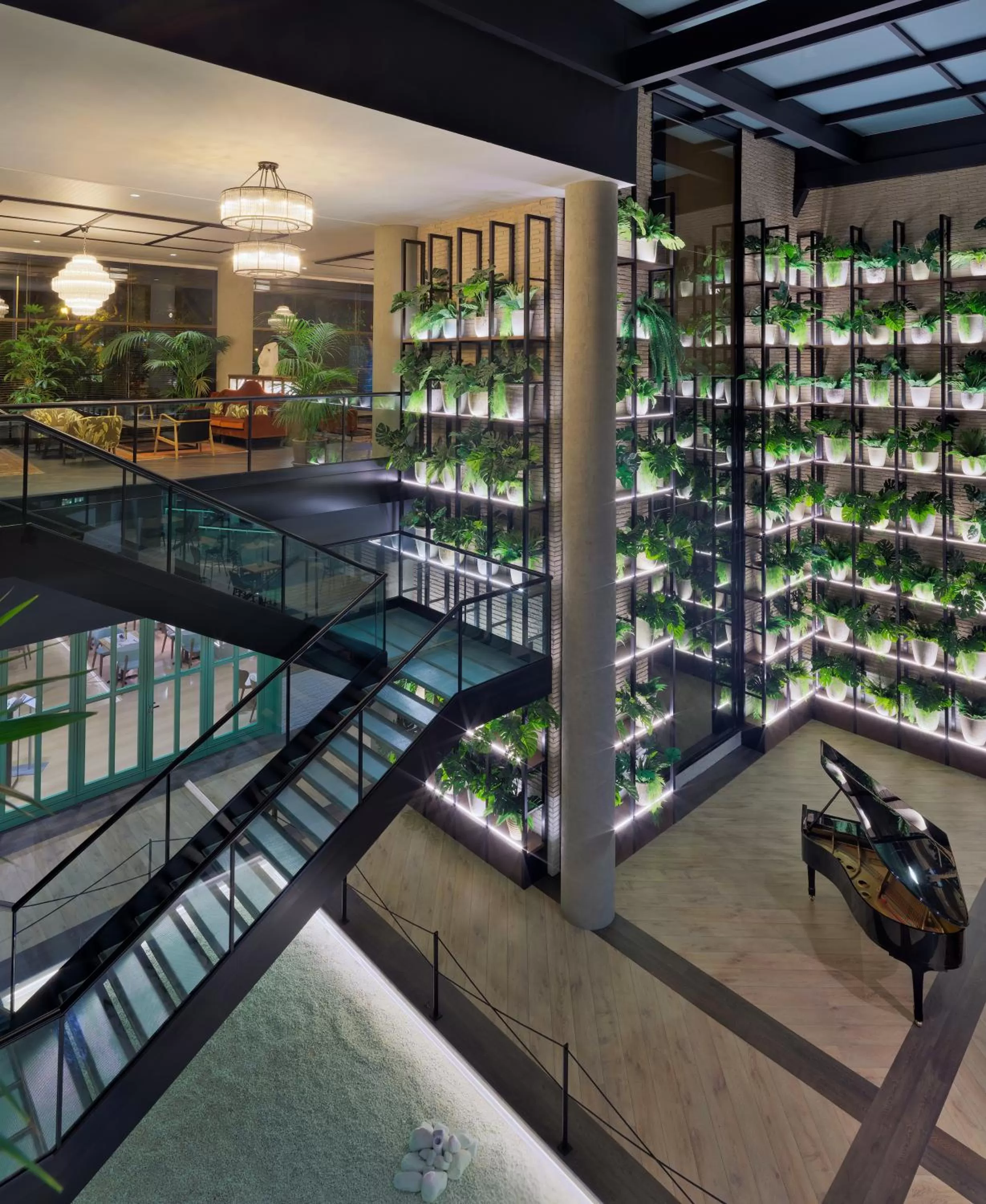 Lounge or bar in H10 Marina Barcelona