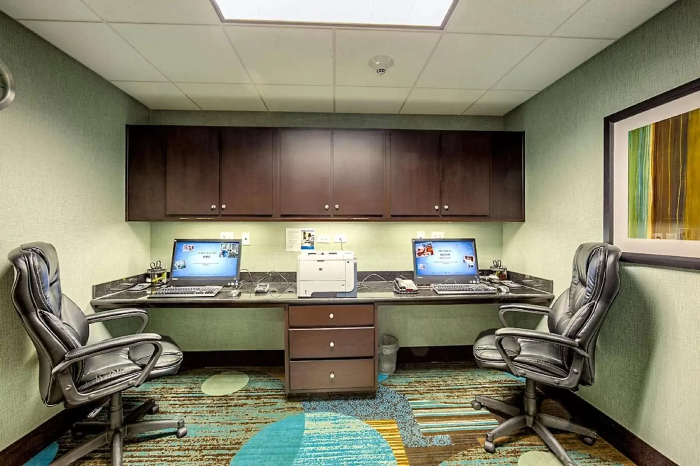 Business facilities, Business Area/Conference Room in Hampton Inn by Hilton Dayton South