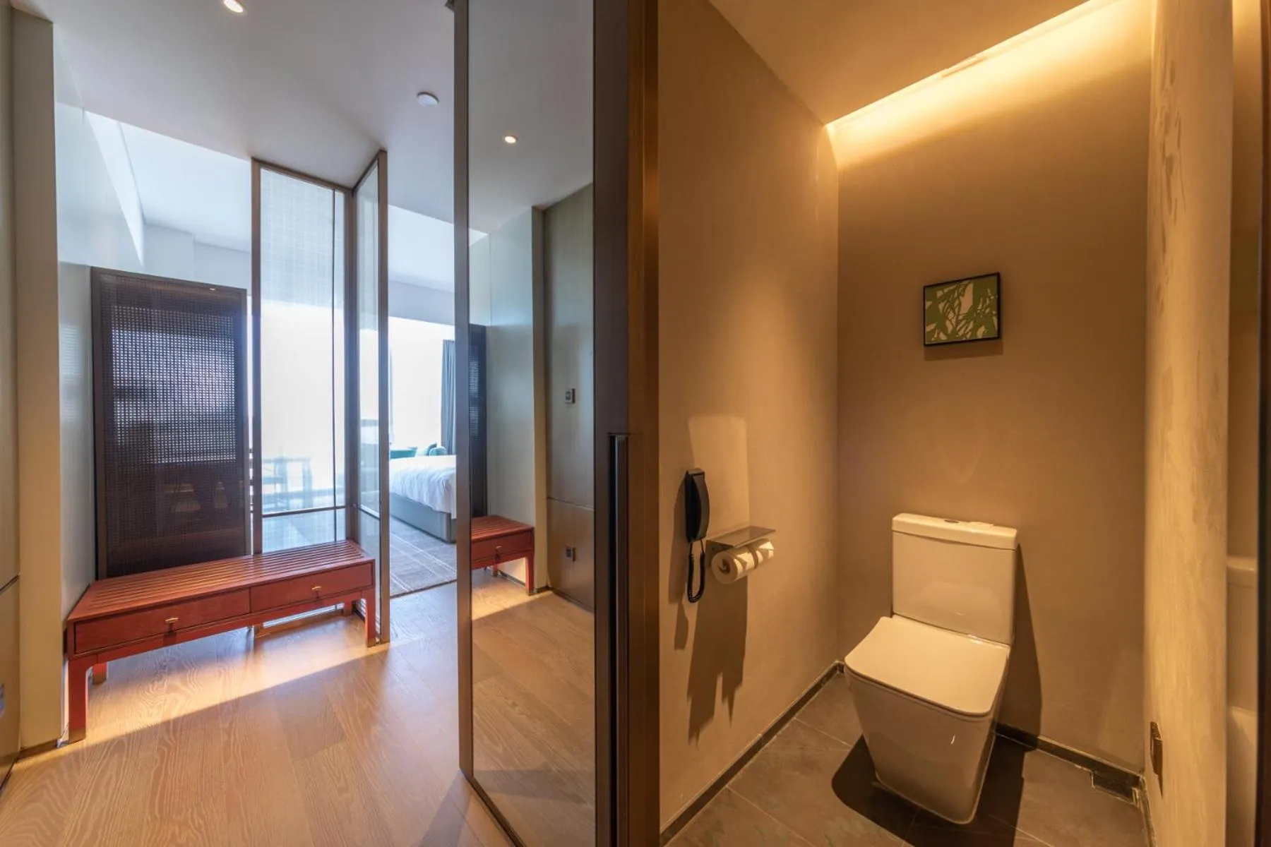 Toilet in HUALUXE Xi'an Chanba by IHG-西安浐灞华邑酒店-Near Xi'an International Convention Exhibition Center and Shopping mall and The Romantic show of Xi'an-Free Luggage Storage-English Service