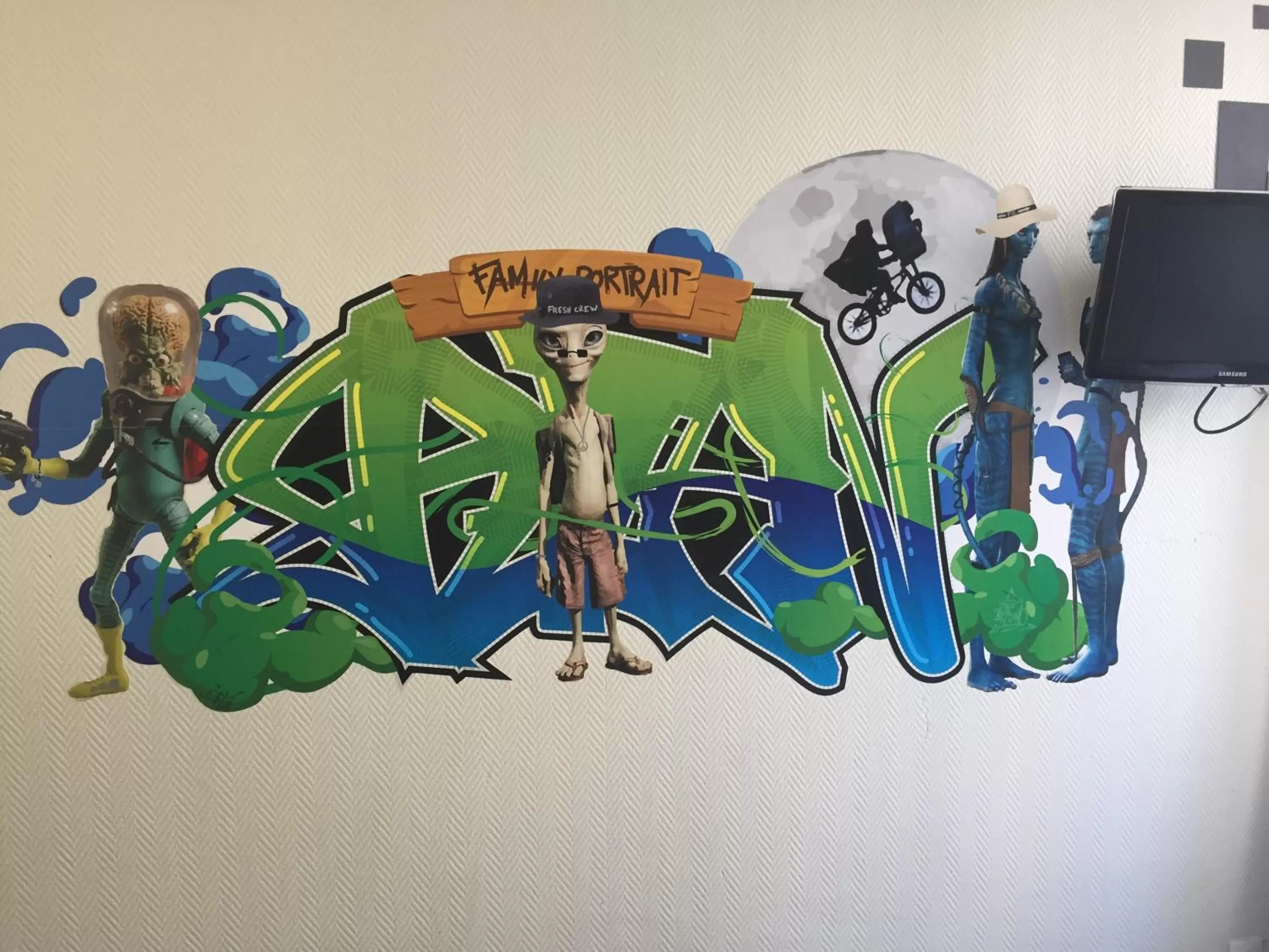 Bed in Absolute Hotel Paris République