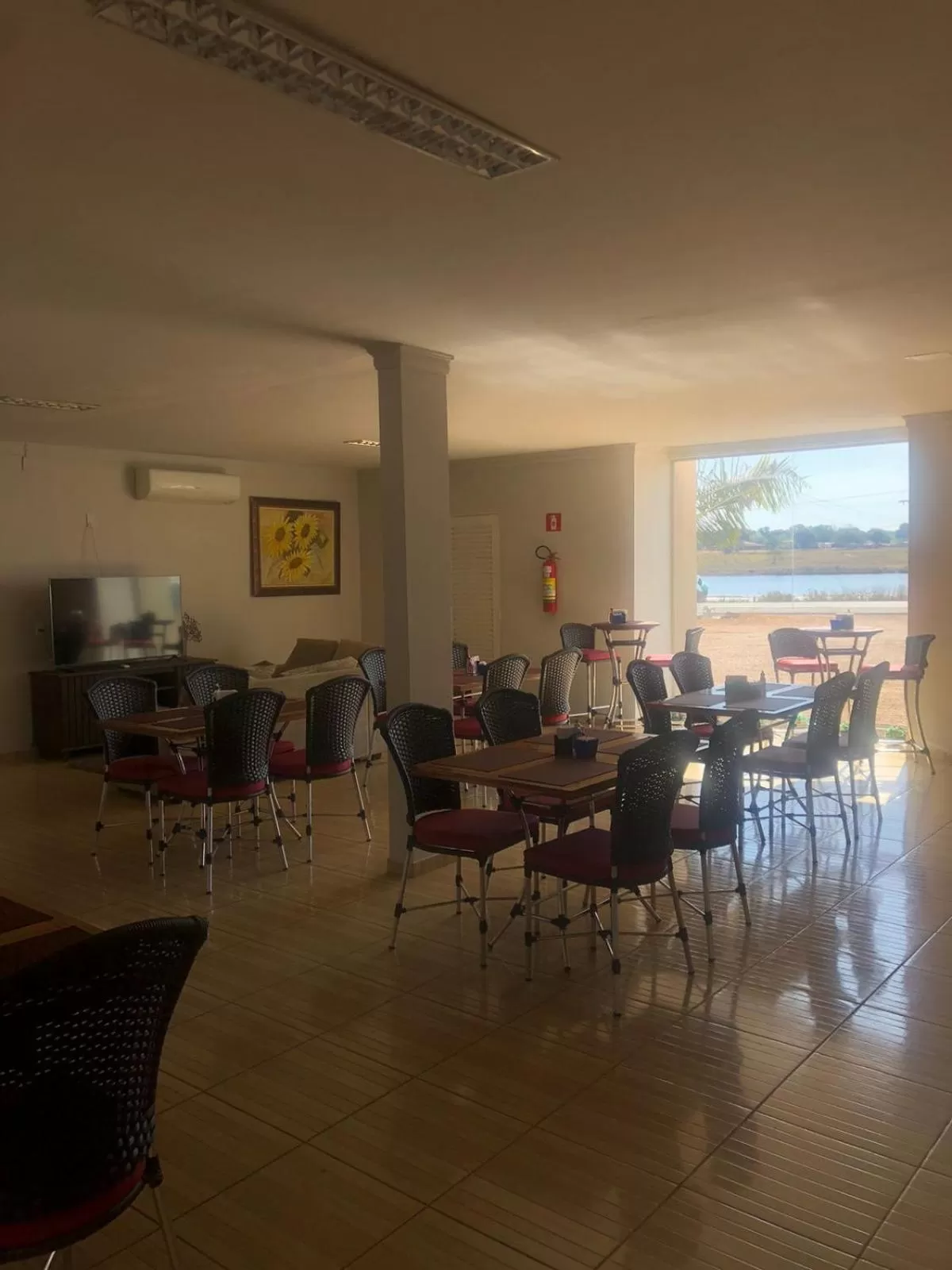 Restaurant/places to eat in Hotel Itamaraty