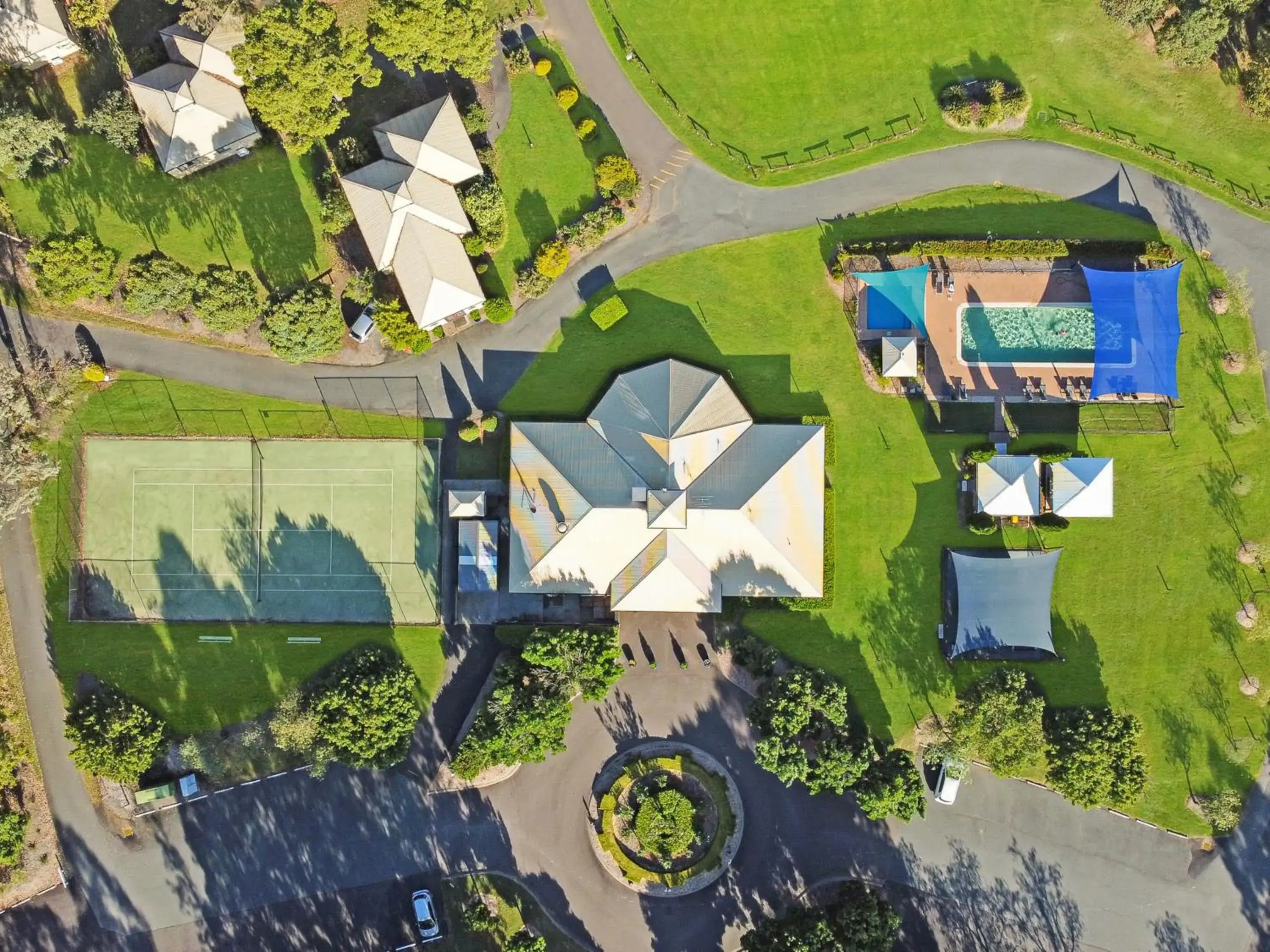 Property building, Bird's-eye View in Leisure Inn Pokolbin Hill