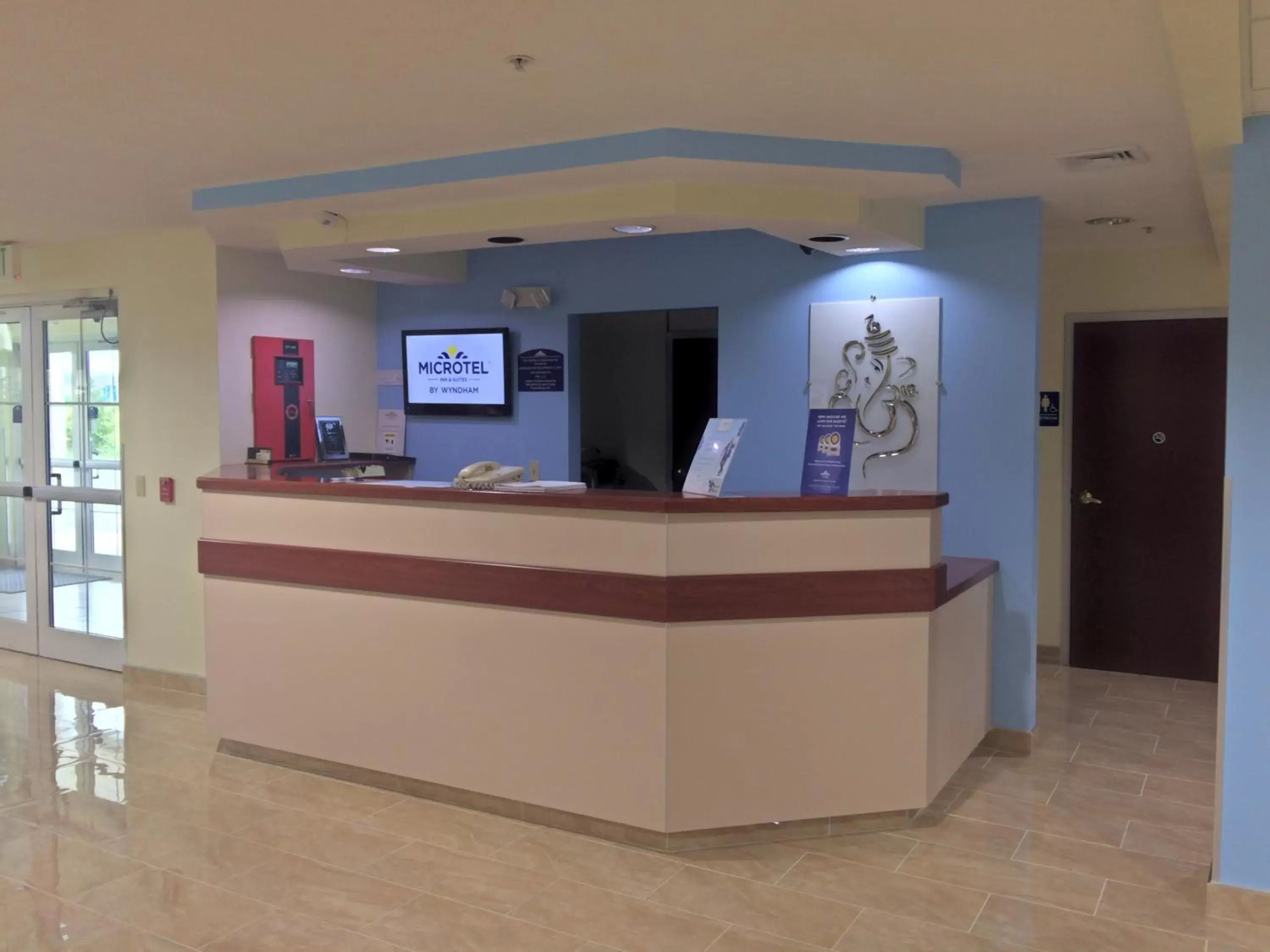 Lobby or reception in Microtel Inn & Suites by Wyndham Hagerstown by I-81 Lobby or reception in Microtel Inn & Suites by Wyndham Hagerstown by I-81