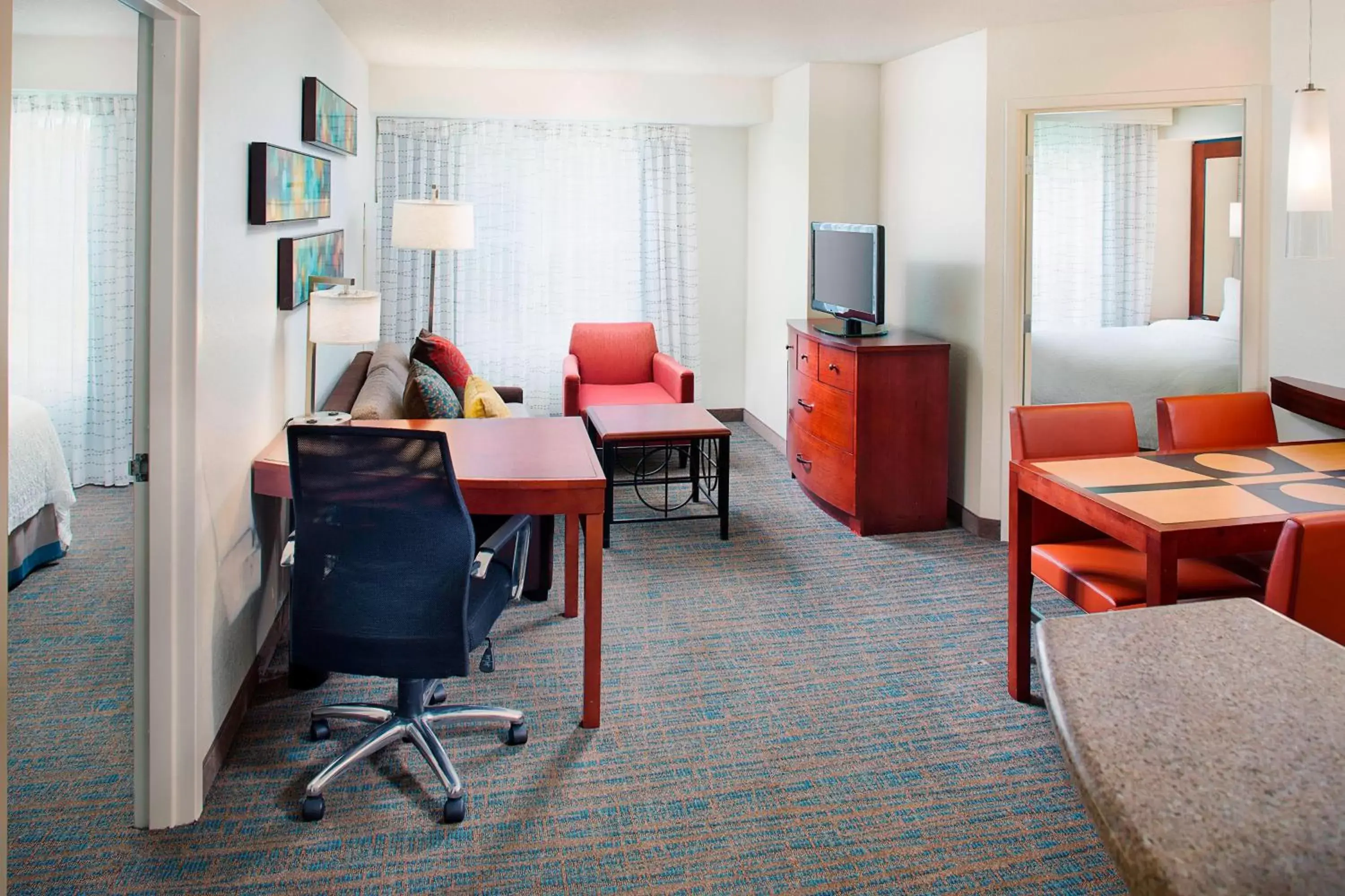 Bedroom in Residence Inn by Marriott Roanoke Airport