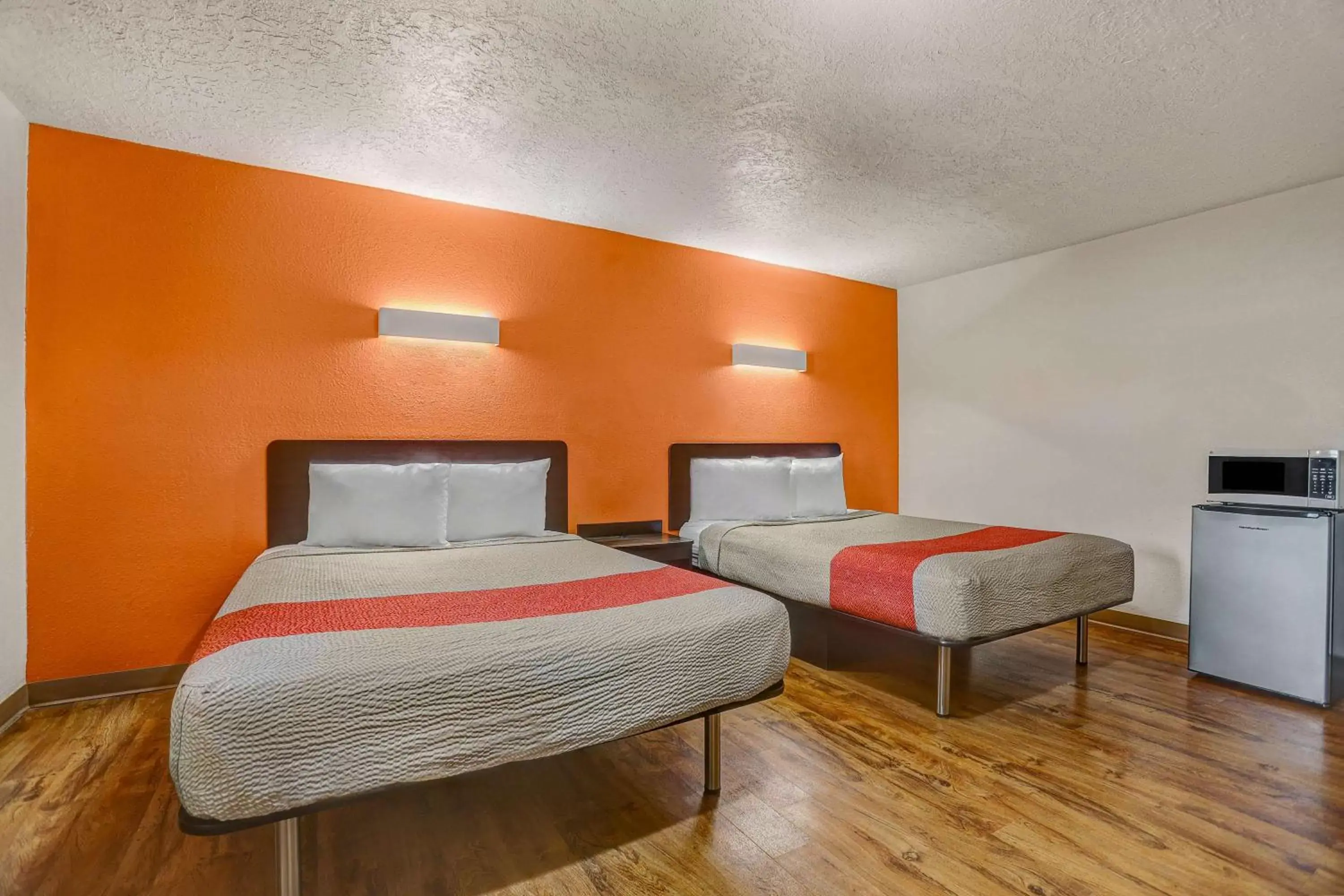 Bedroom, Bed in Motel 6-Clovis, NM