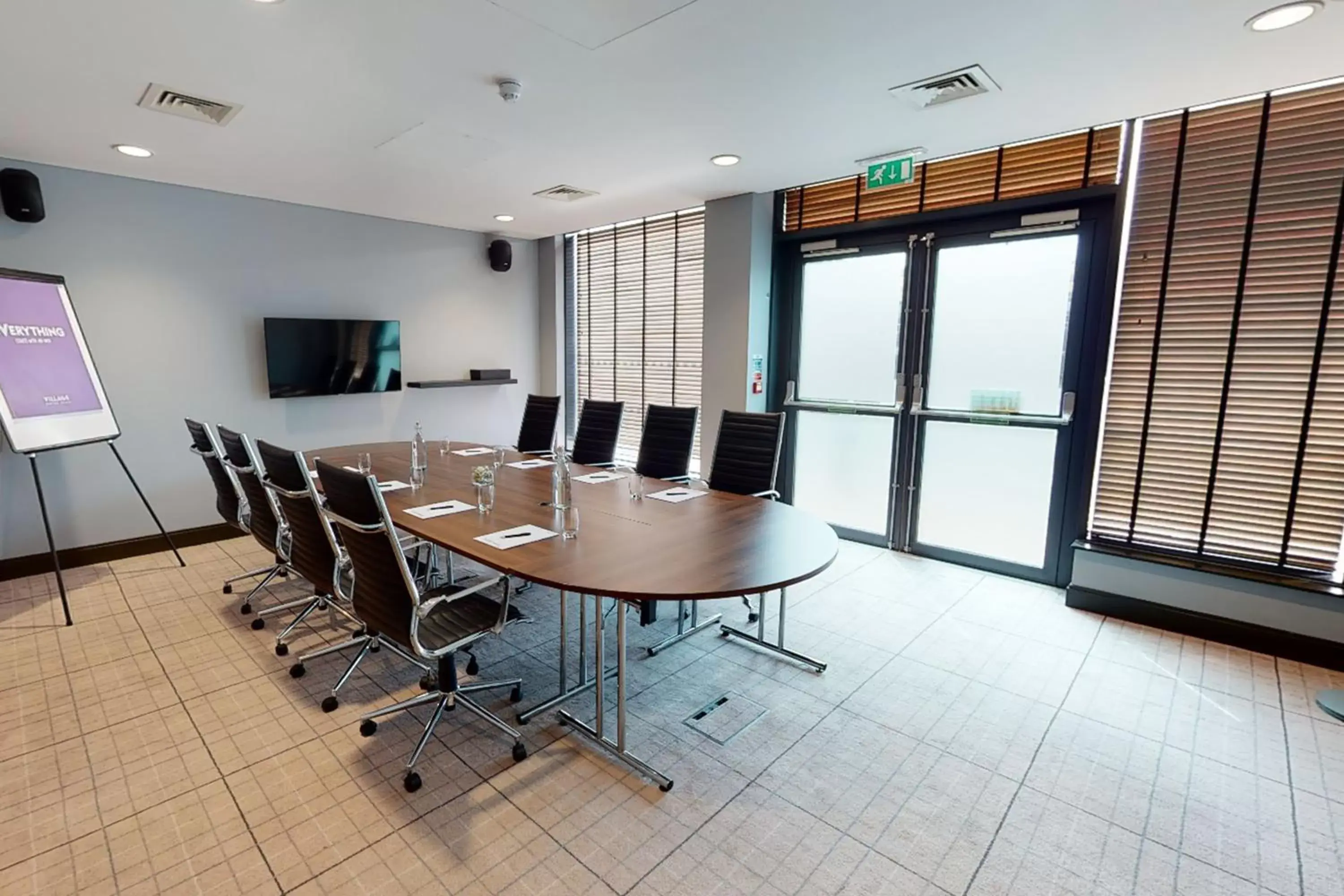 Meeting/conference room in Village Hotel Glasgow