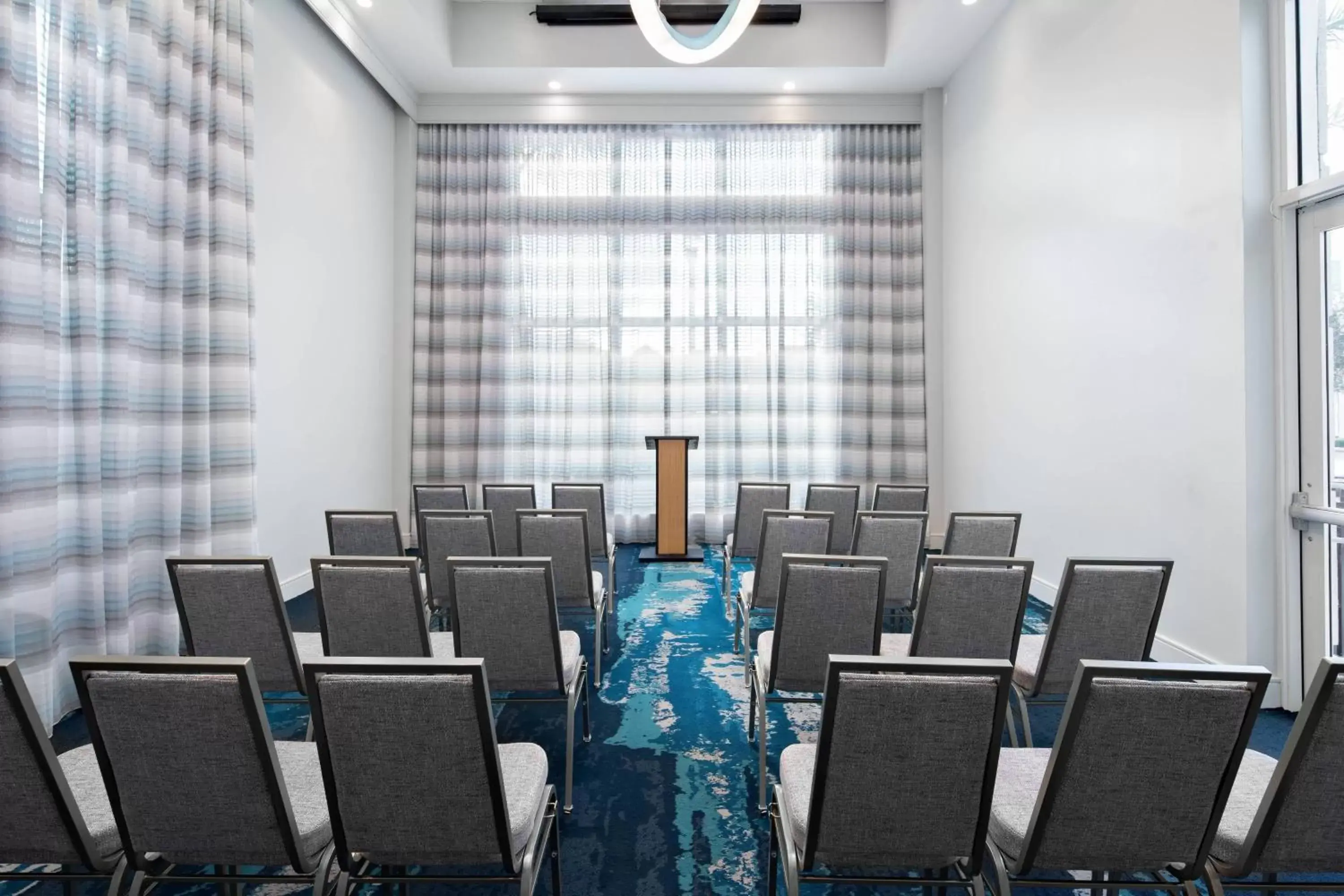 Meeting/conference room in Courtyard by Marriott Delray Beach