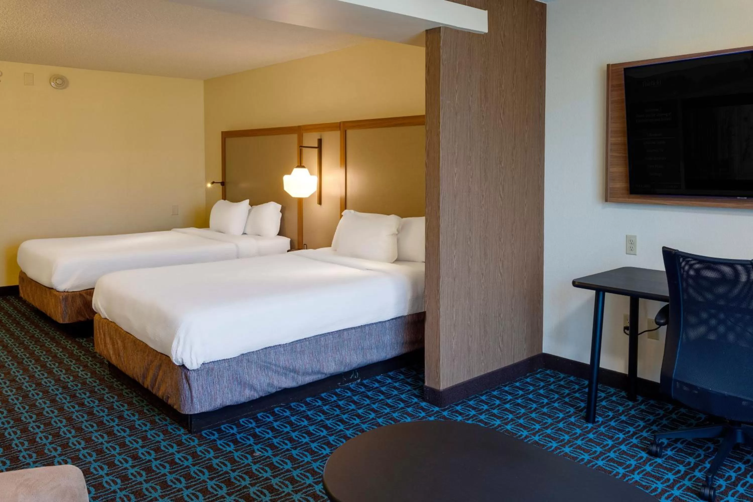 Bedroom, Bed in Fairfield Inn & Suites by Marriott Edmond