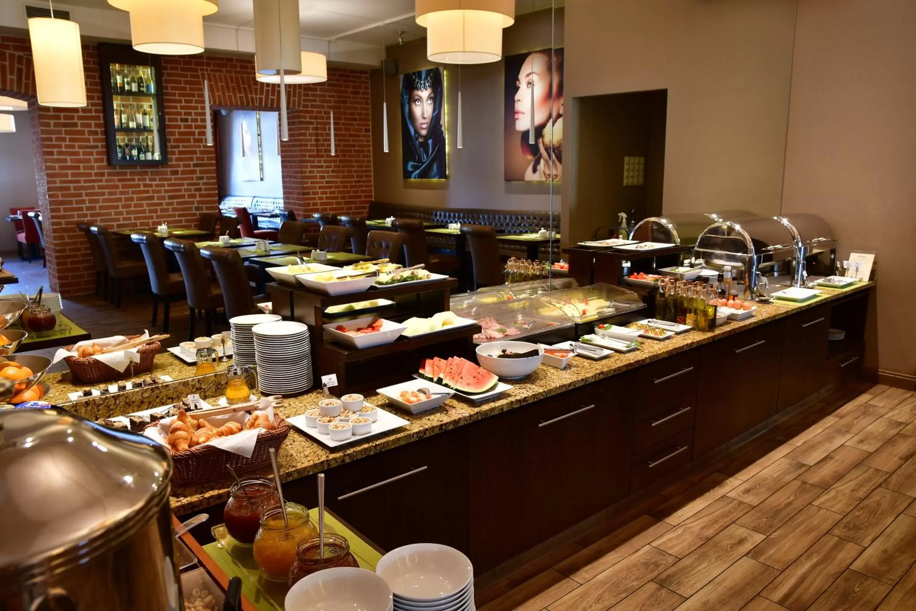 Breakfast, Restaurant/Places to Eat in Metropolitan Boutique Hotel