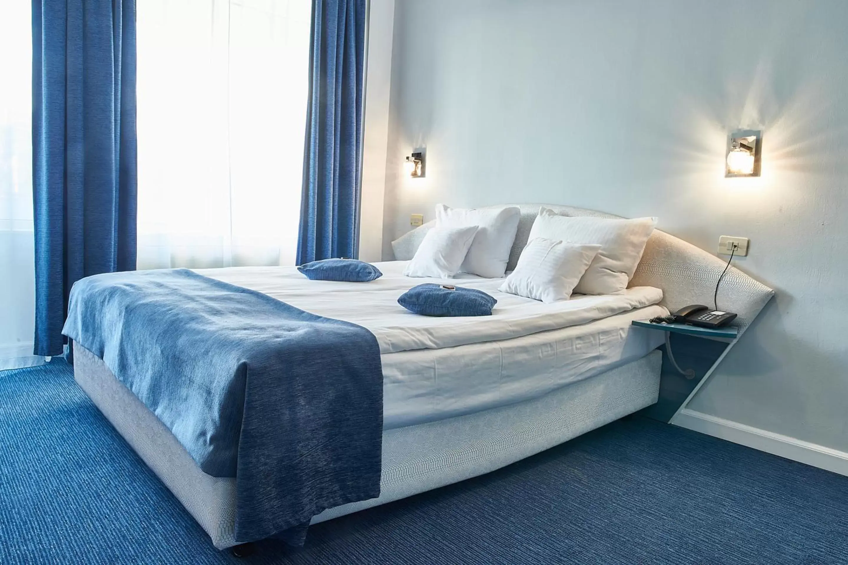 Bedroom, Bed in Continental Forum Oradea