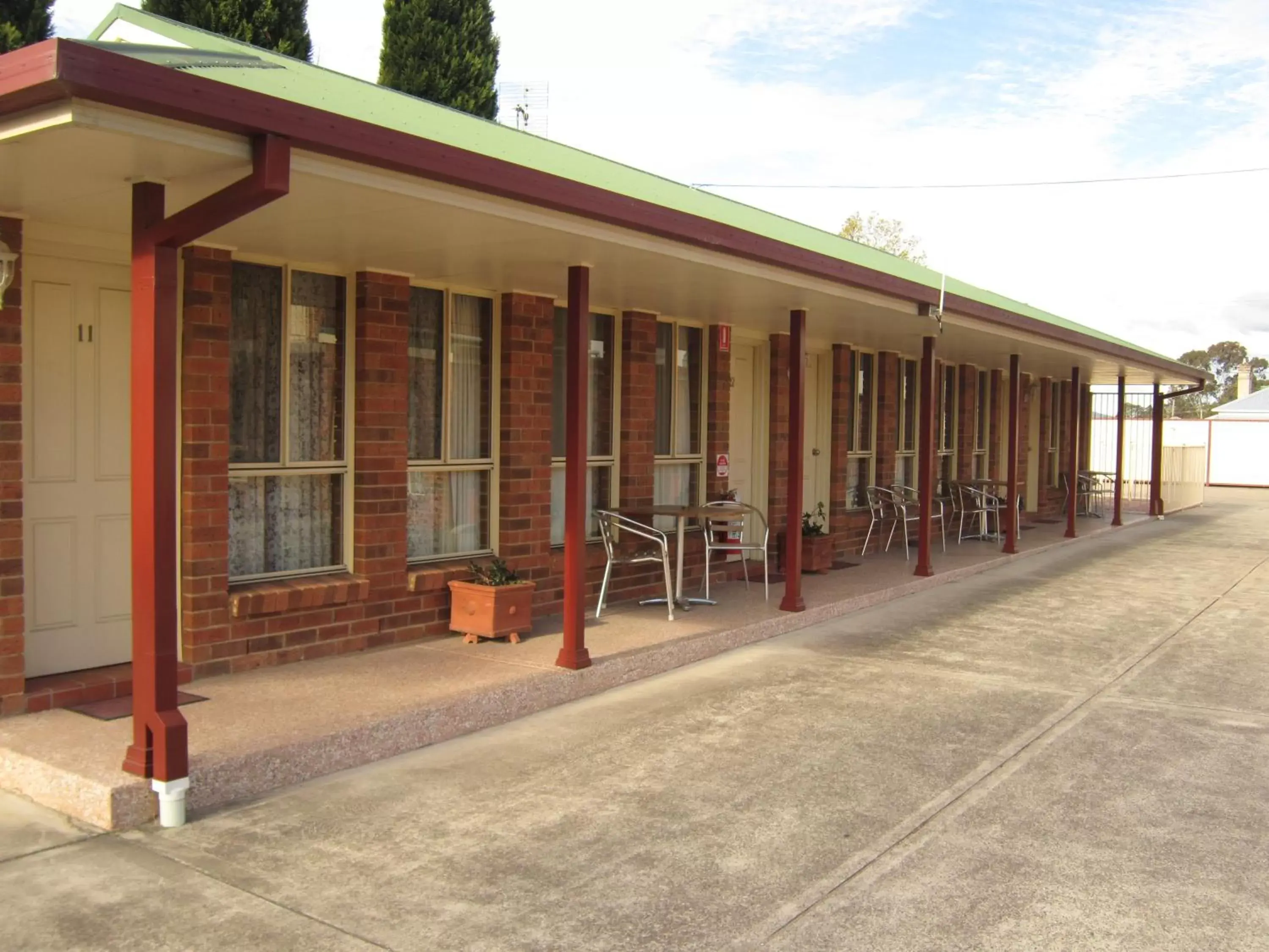 Patio, Patio/Outdoor Area in Aussie Rest Motel