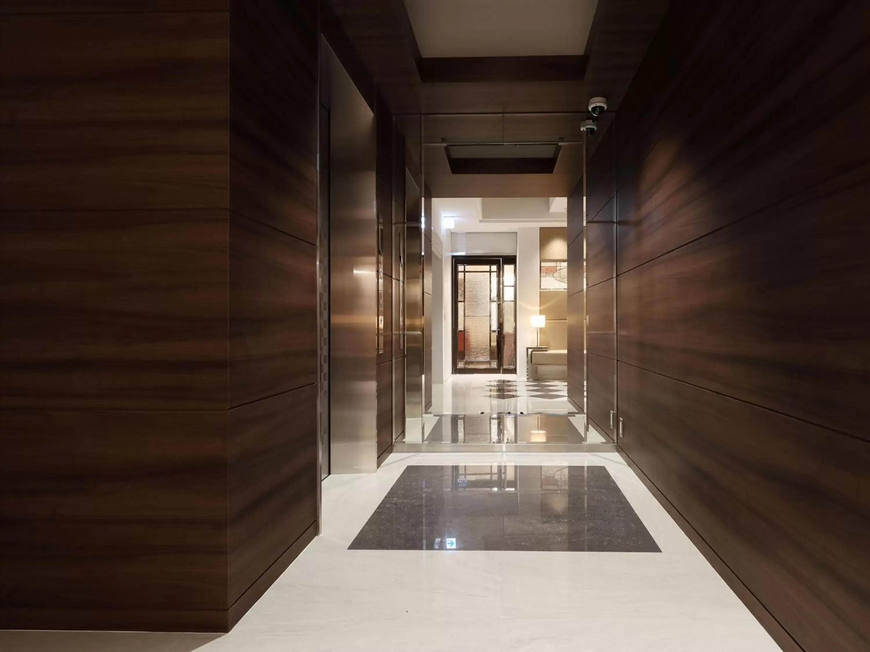 Lobby or reception in Hotel Sakura Suite Osaka Juso Lobby or reception in Hotel Sakura Suite Osaka Juso