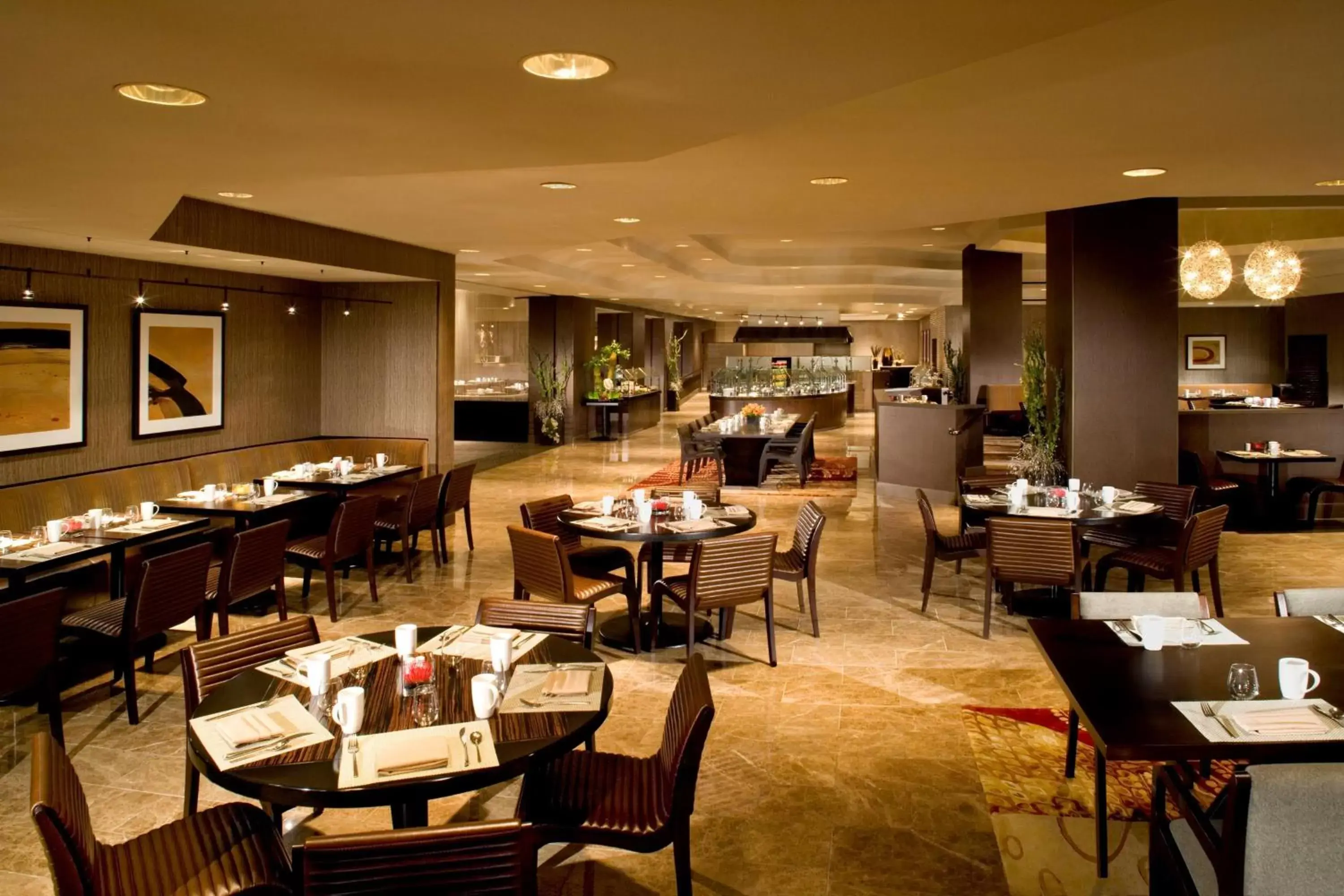 Restaurant/Places to Eat in Hilton Anaheim