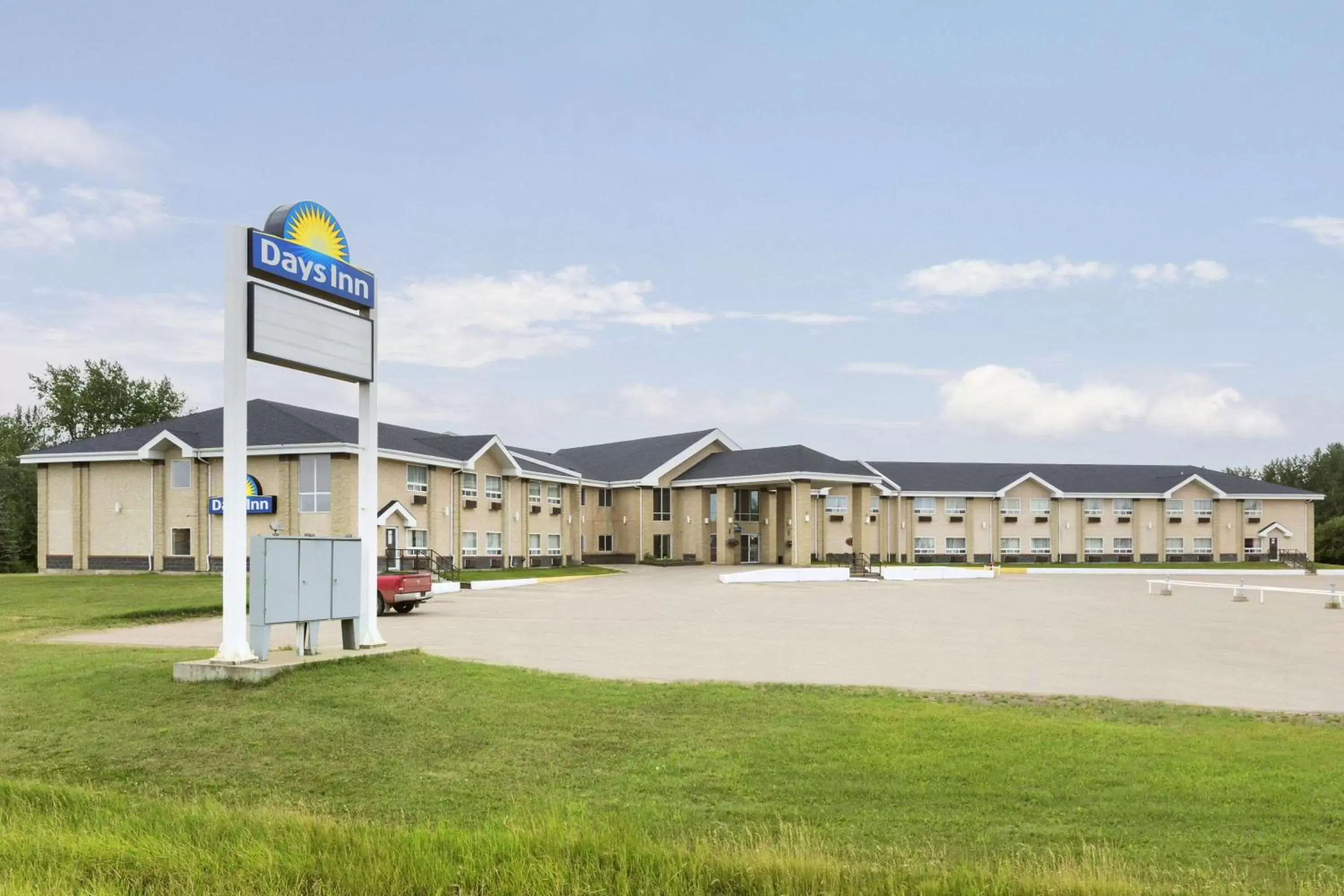 Property Building in Days Inn by Wyndham High Prairie