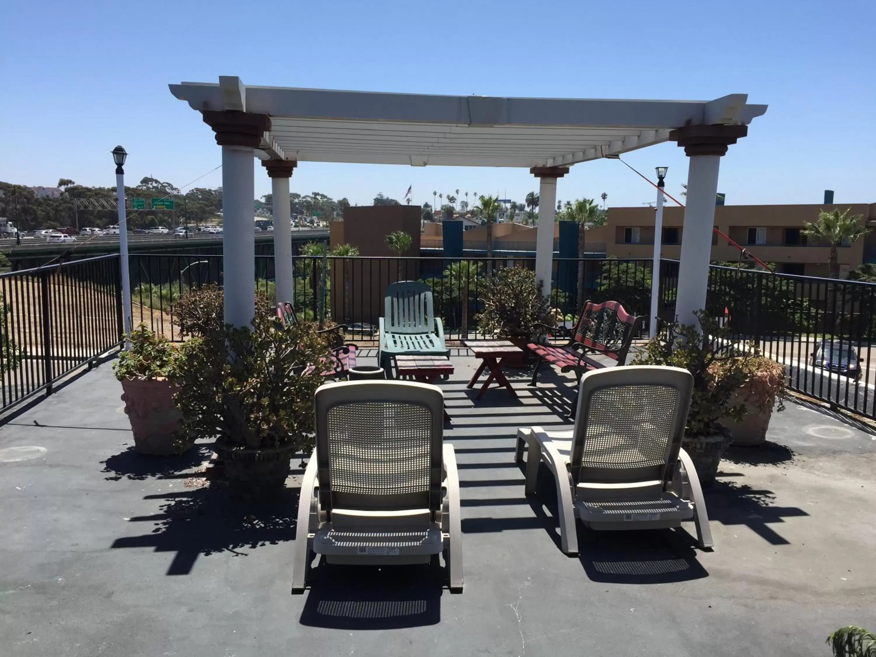 Balcony/Terrace in Harbor Inn & Suites Oceanside