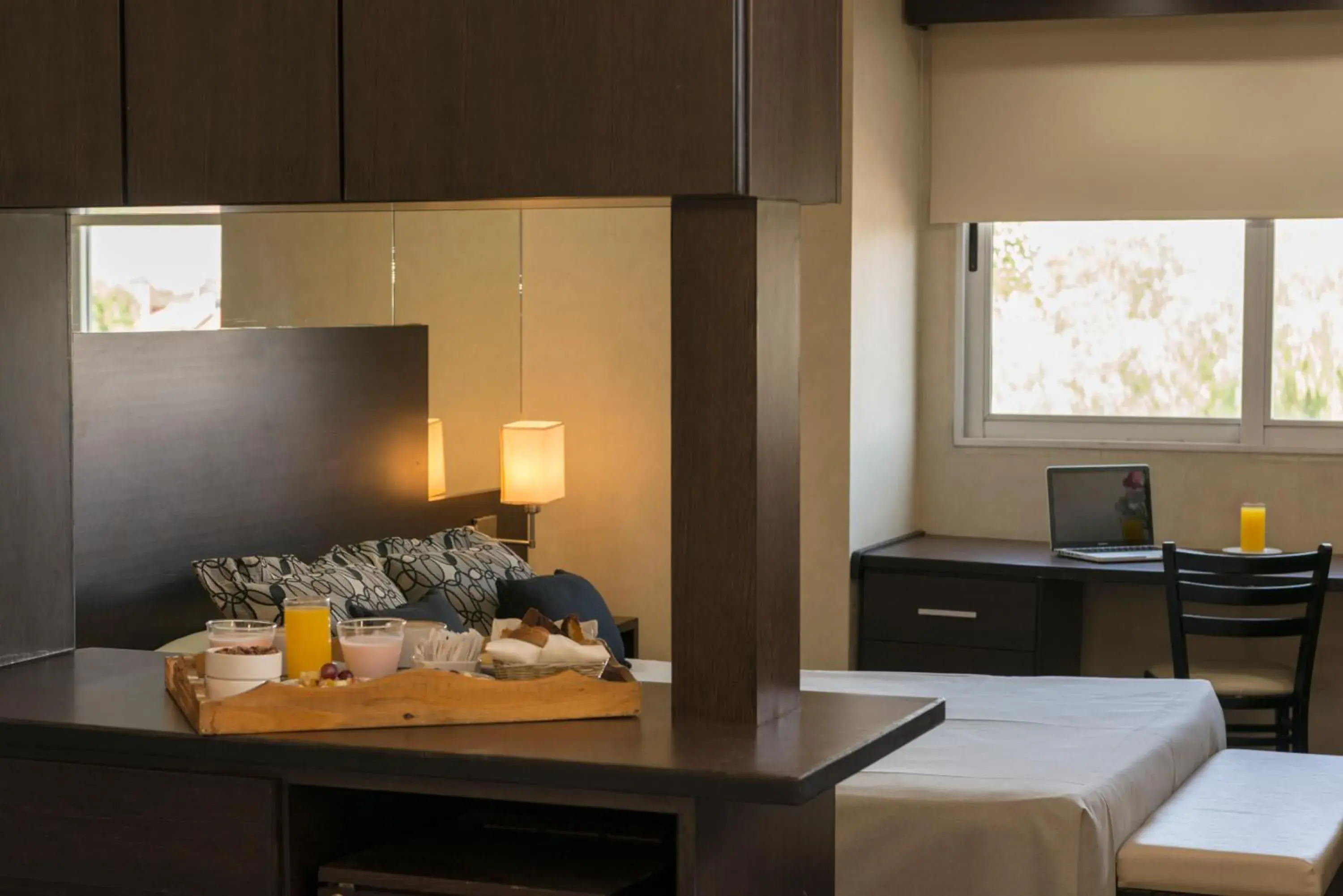 Food and drinks, Bed in Hathor Hotels Mendoza Food and drinks, Bed in Hathor Hotels Mendoza