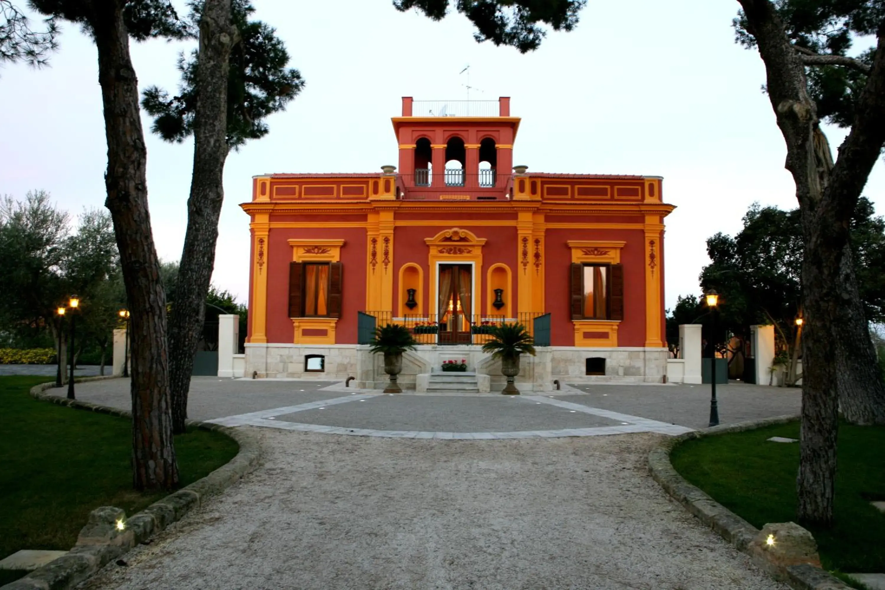 Facade/entrance, Property Building in Hotel Terranobile Metaresort