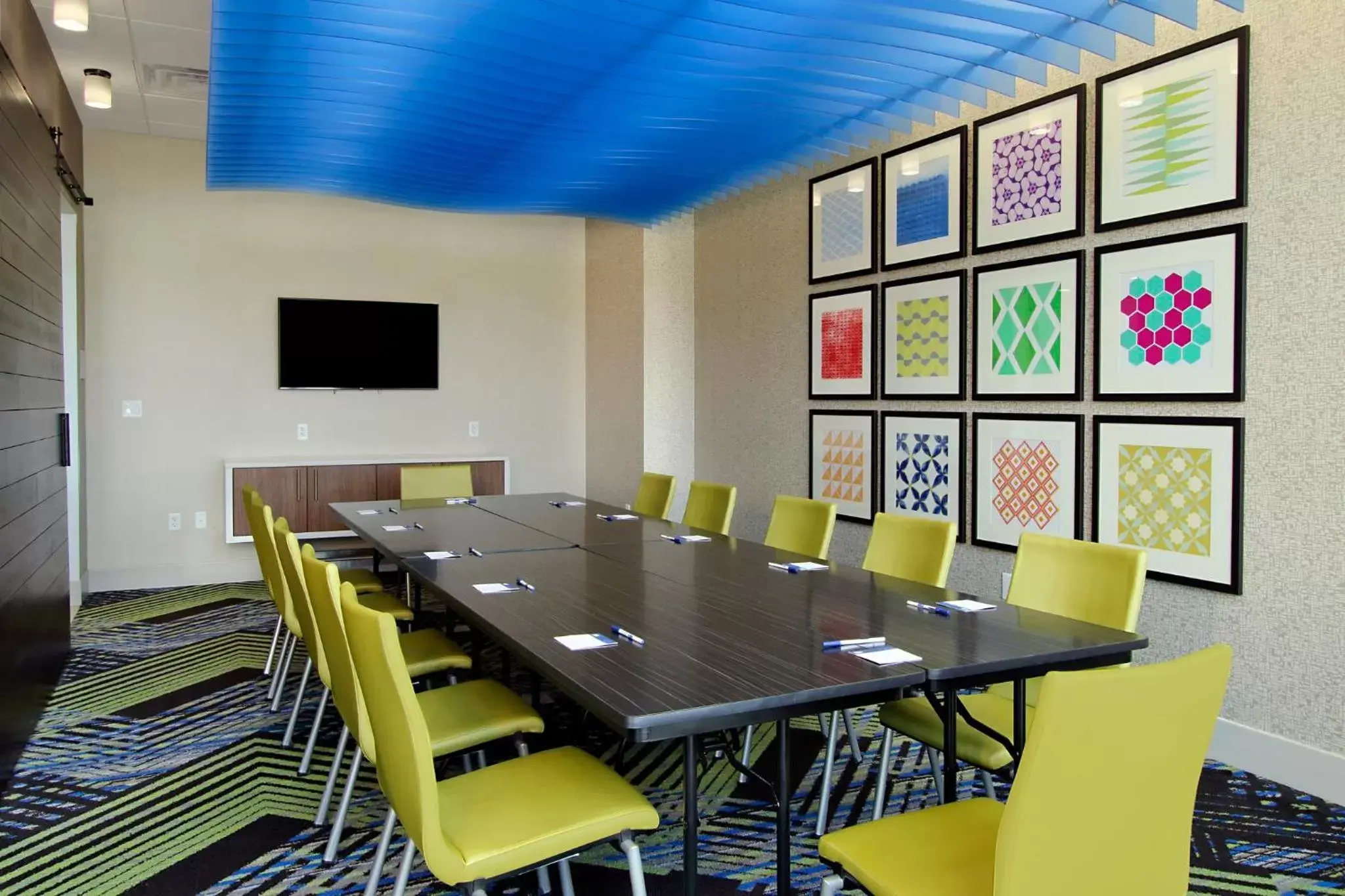 Meeting/conference room in Holiday Inn Express & Suites - Frisco NW Toyota Stdm, an IHG Hotel
