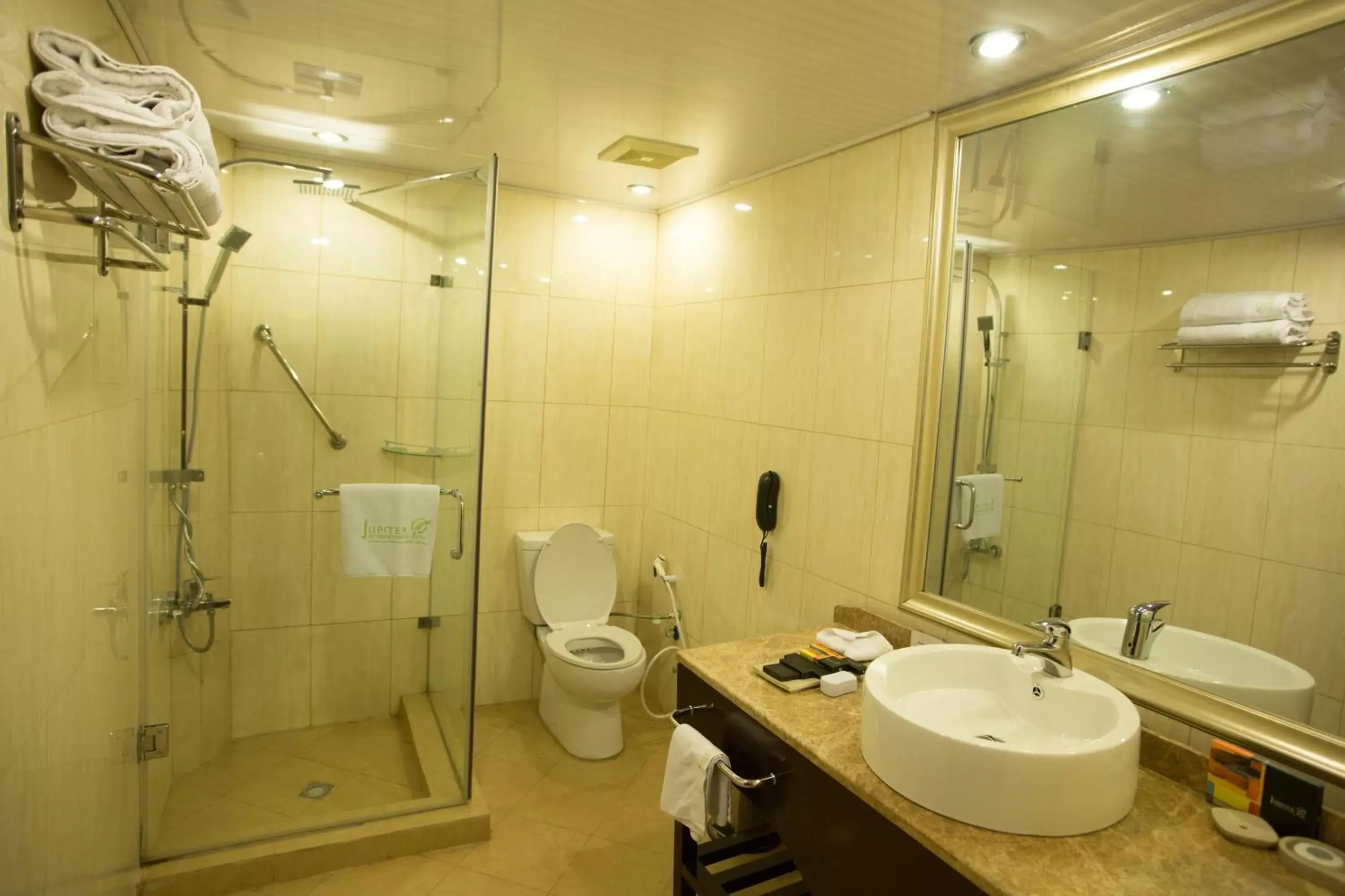 Bathroom in Jupiter International Hotel - Bole