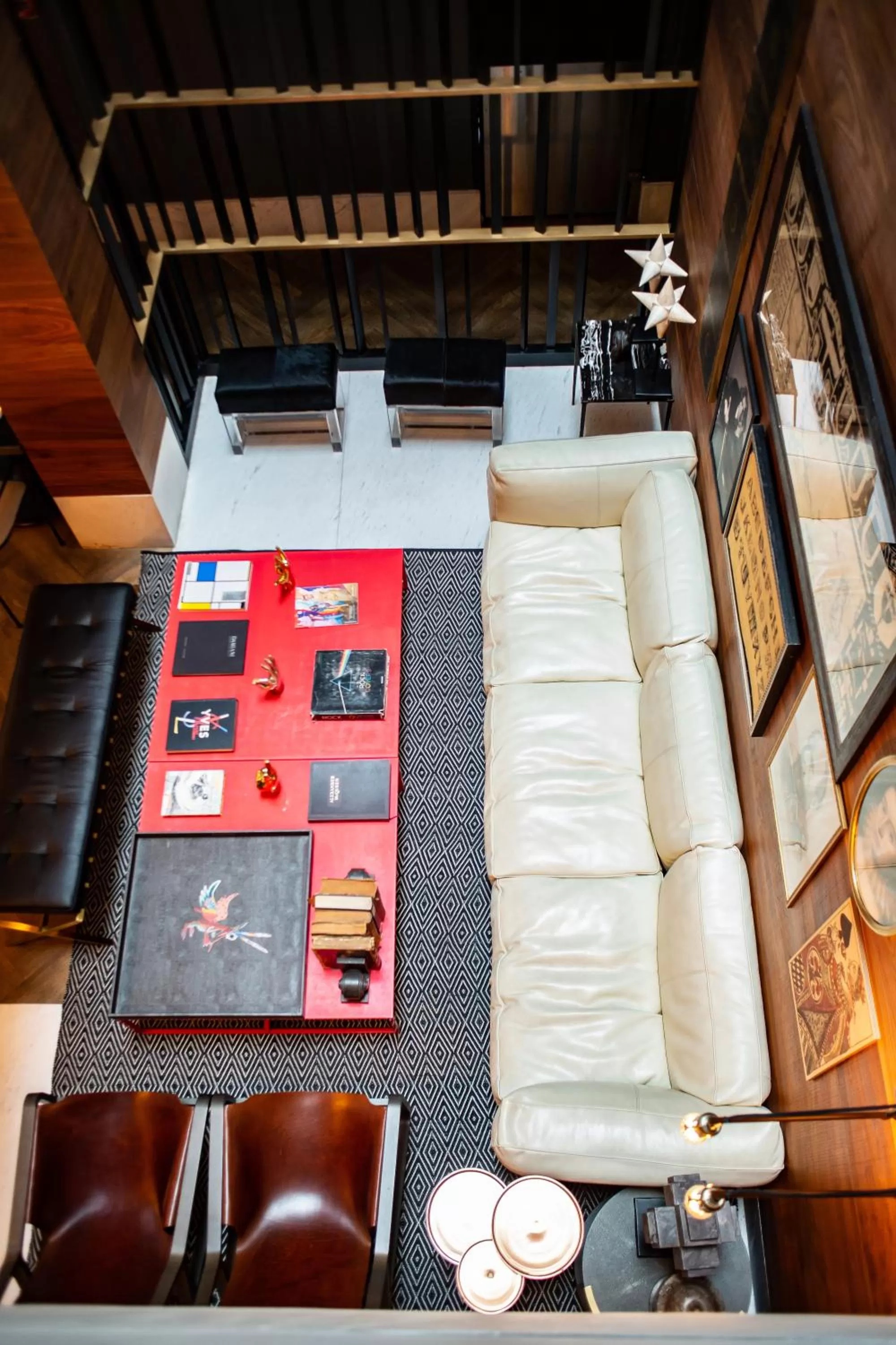 Living room in The Wild Oscar