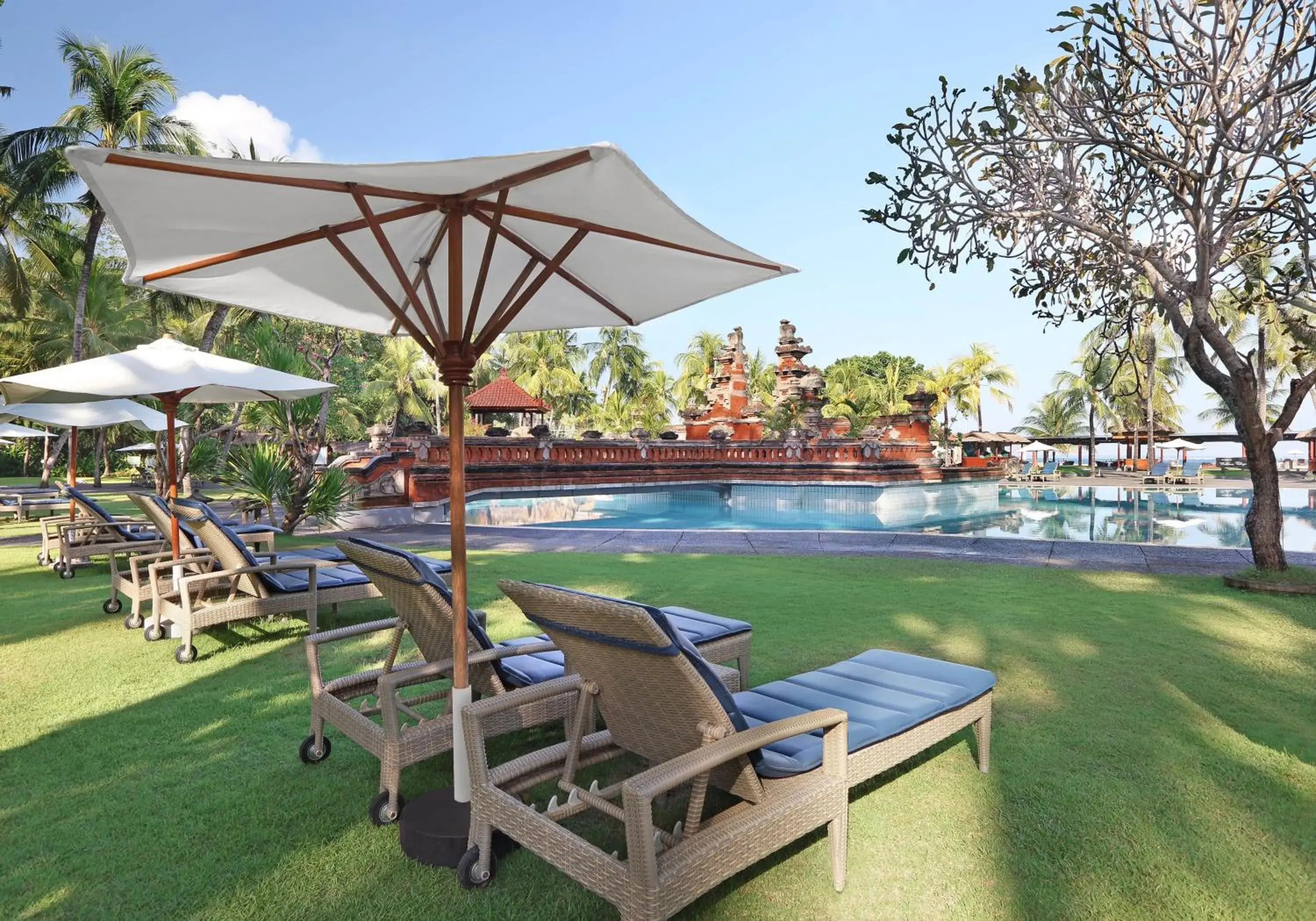 Swimming Pool in Bintang Bali Resort