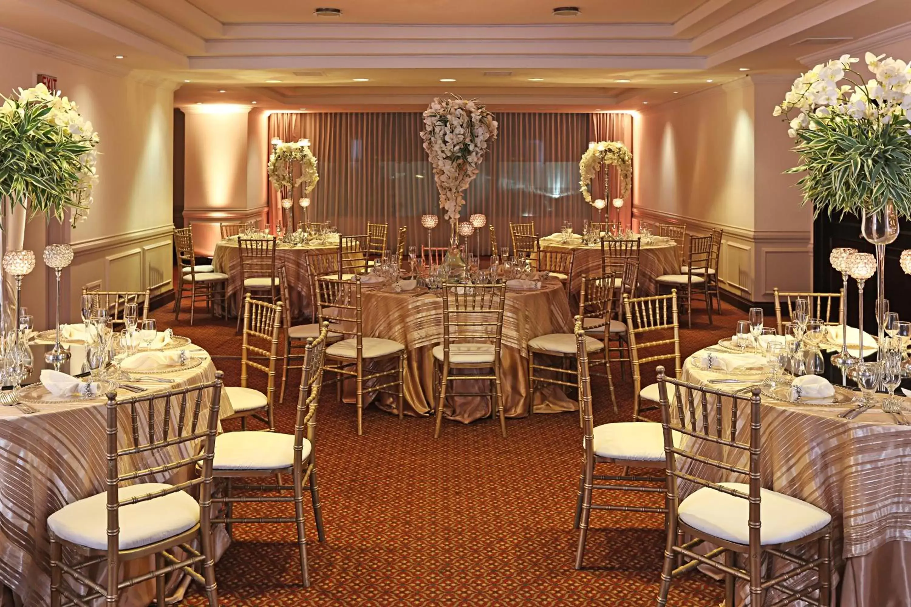 Banquet/Function facilities, Restaurant/Places to Eat in Hotel Clarion Suites Guatemala