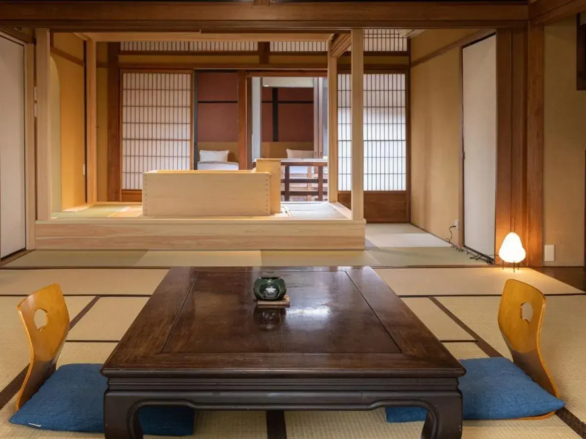 Photo of the whole room in Nazuna Kyoto Nijo-jo