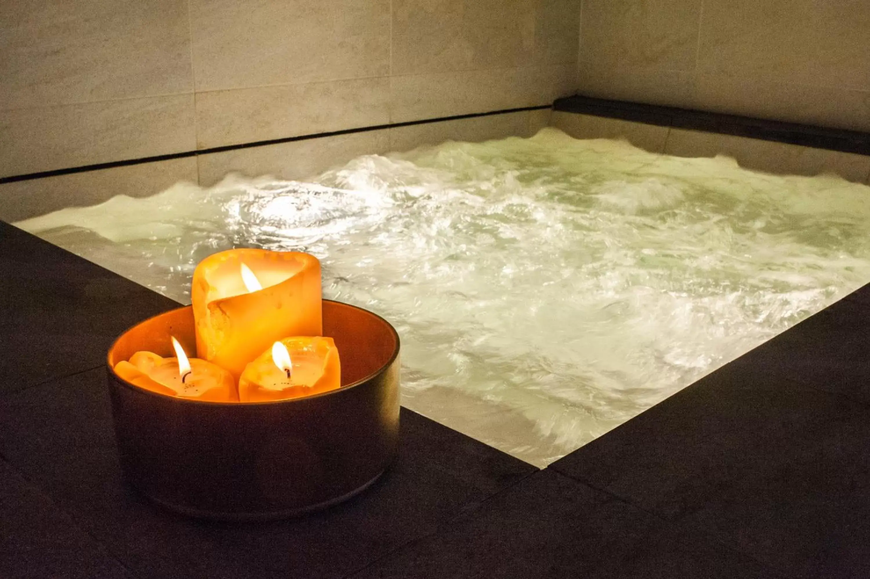 Hot Spring Bath in Hotel Terme Delle Nazioni