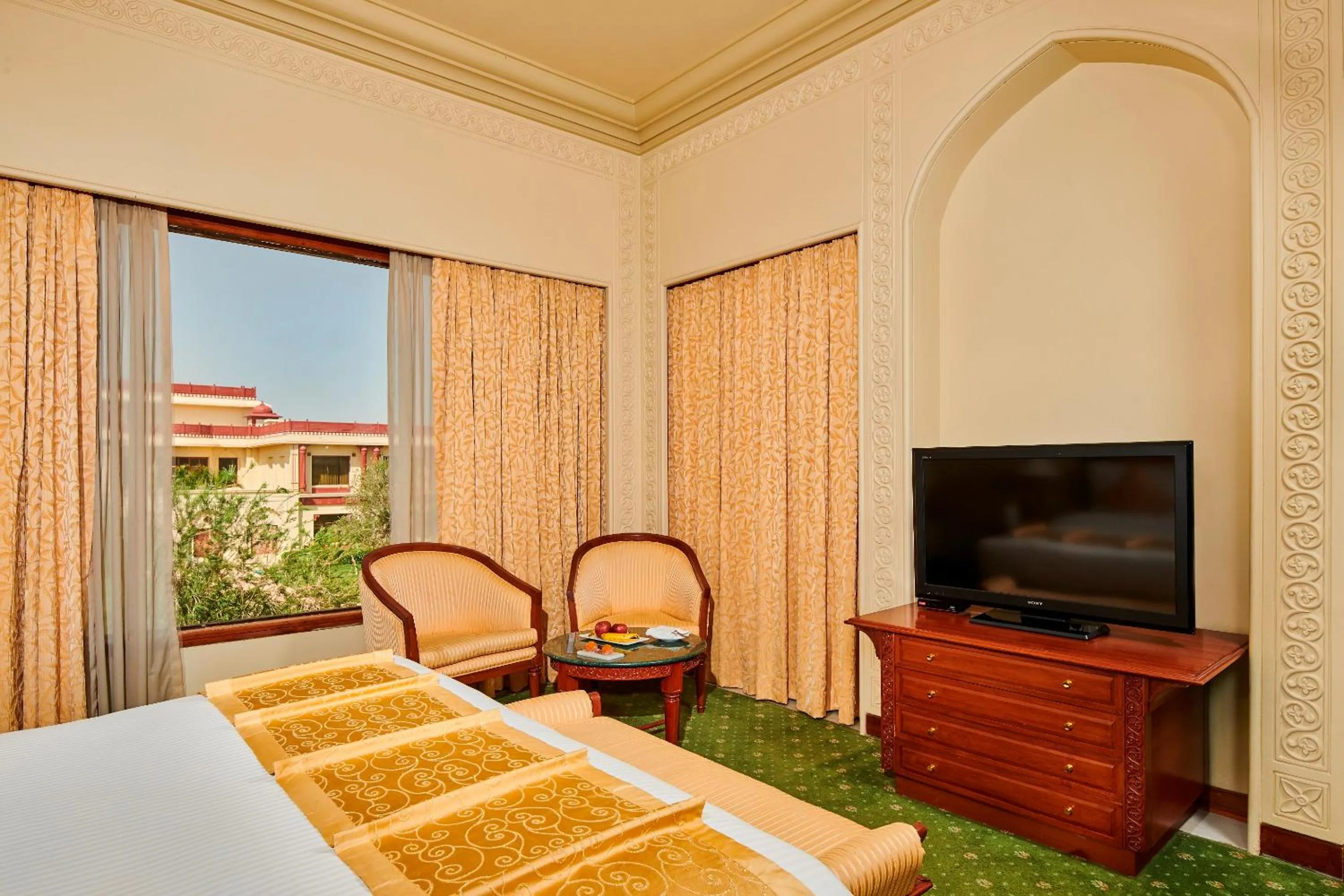 Living room, Bed in The Ummed Jodhpur Palace Resort & Spa