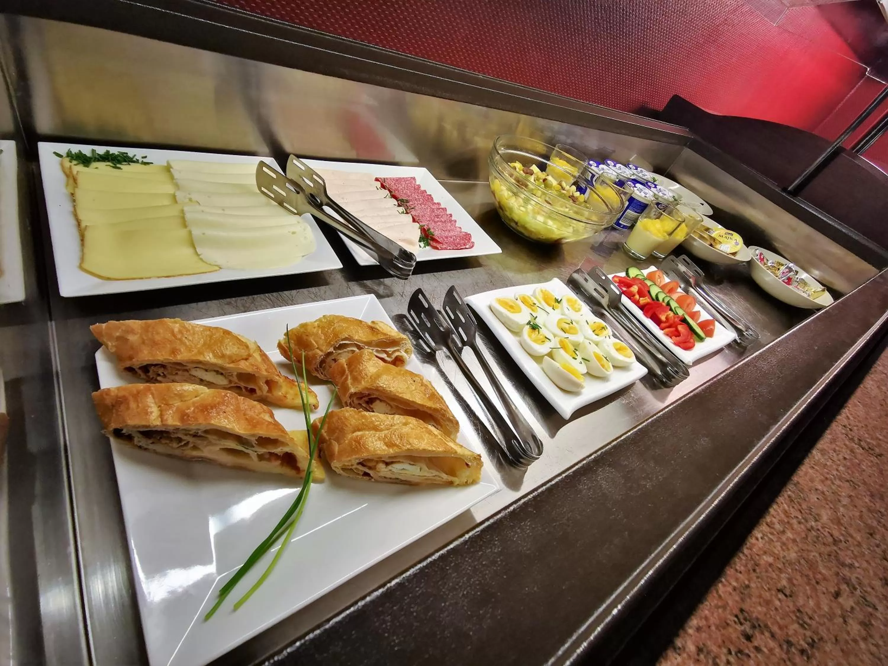 Food and drinks in Hotel Ludmila