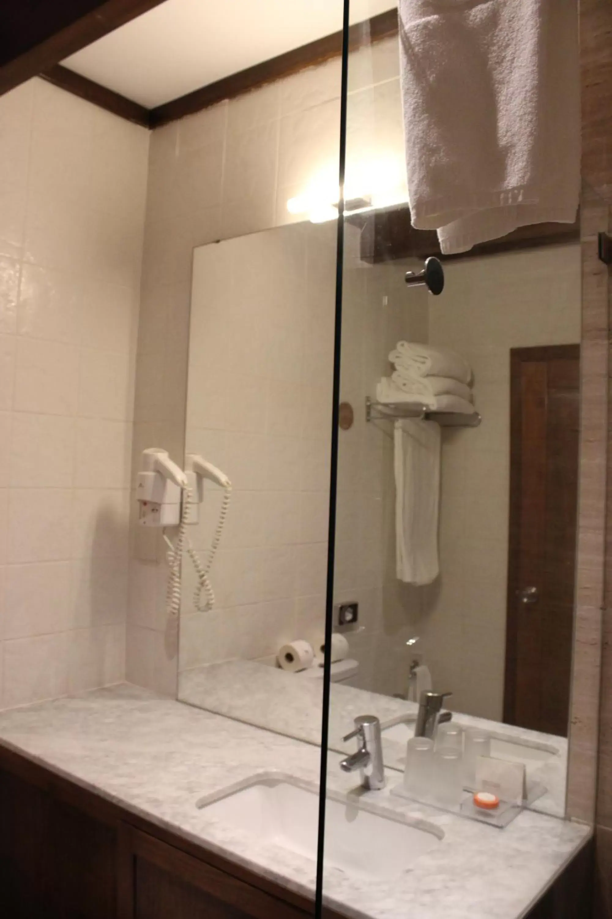 Bathroom in Topazio Vibe Beach Hotel & Apartments