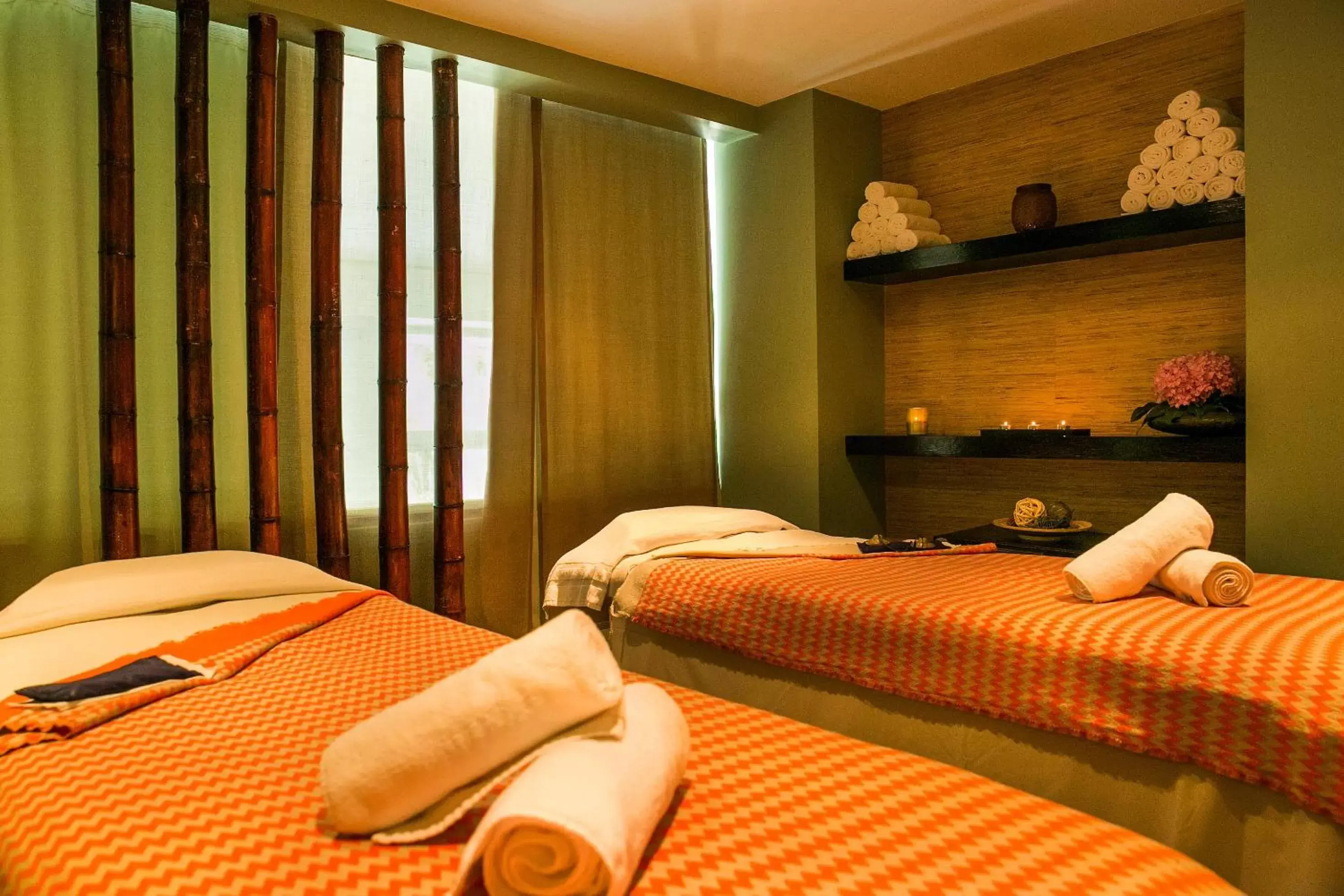Massage, Bed in Pestana Palace Lisboa Hotel & National Monument - The Leading Hotels of the World