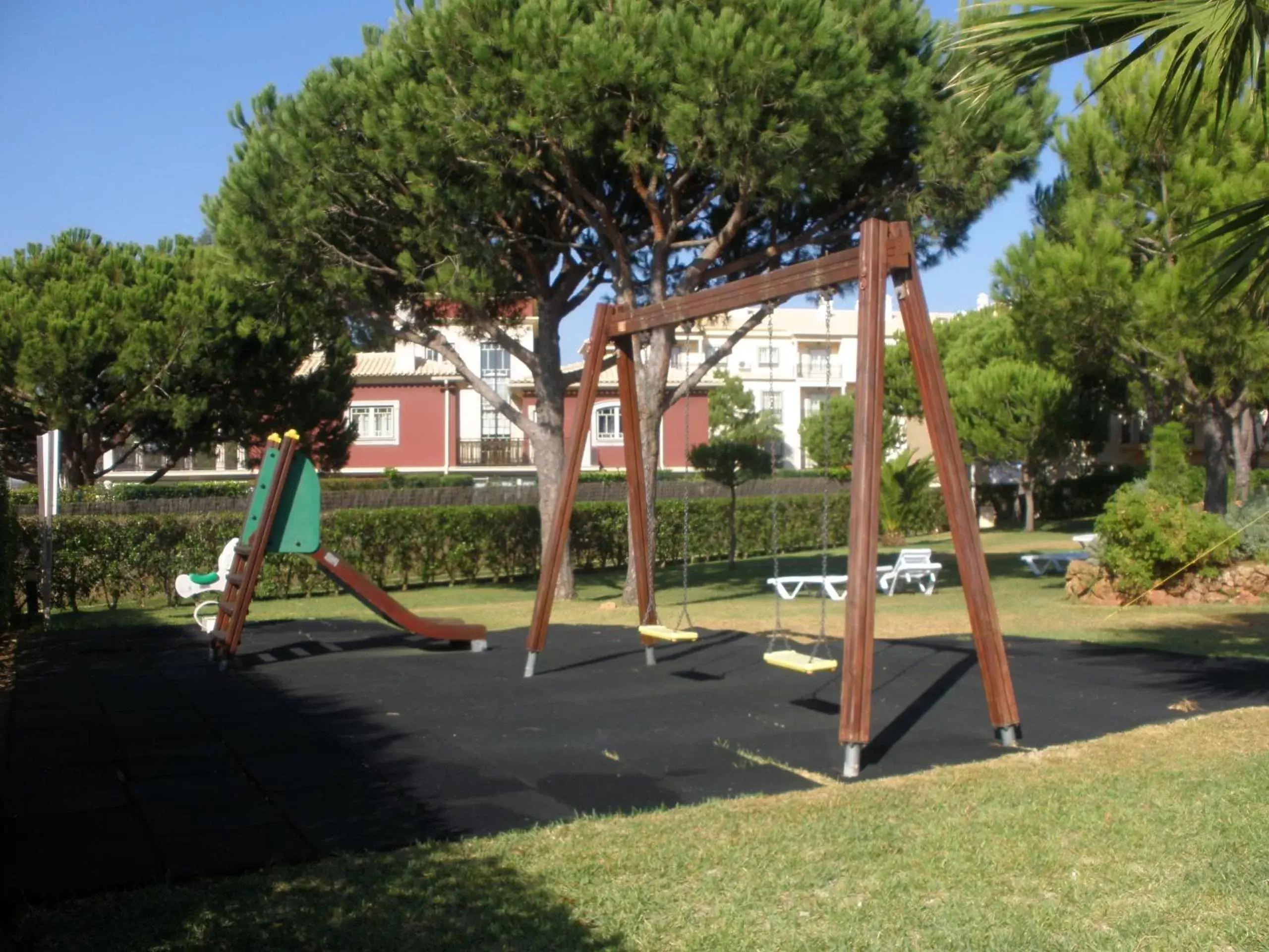 Children play ground, Children's Play Area in Quinta Pedra Dos Bicos