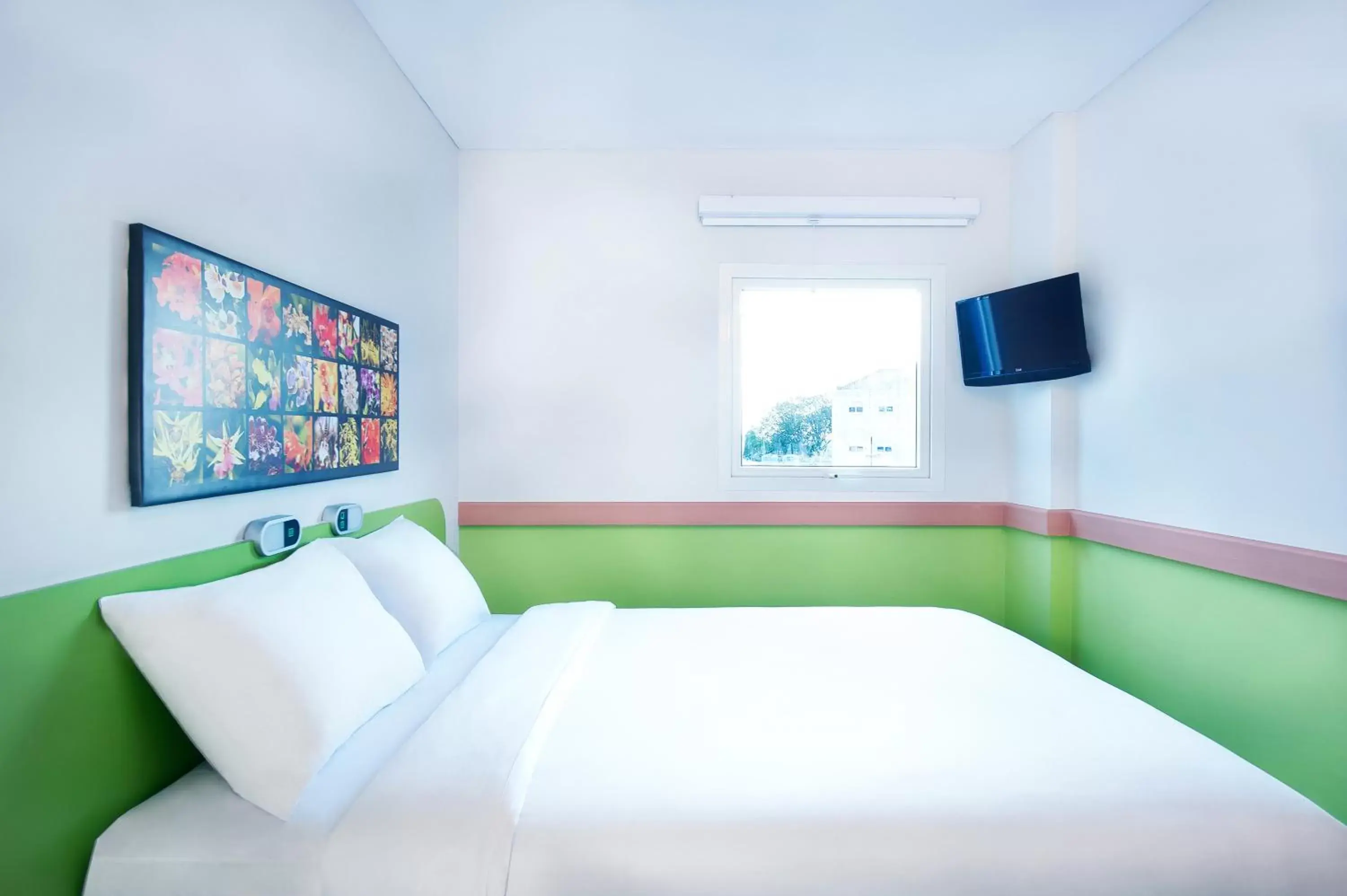 Bedroom, Bed in Ibis Budget Semarang Tendean - CHSE Certified