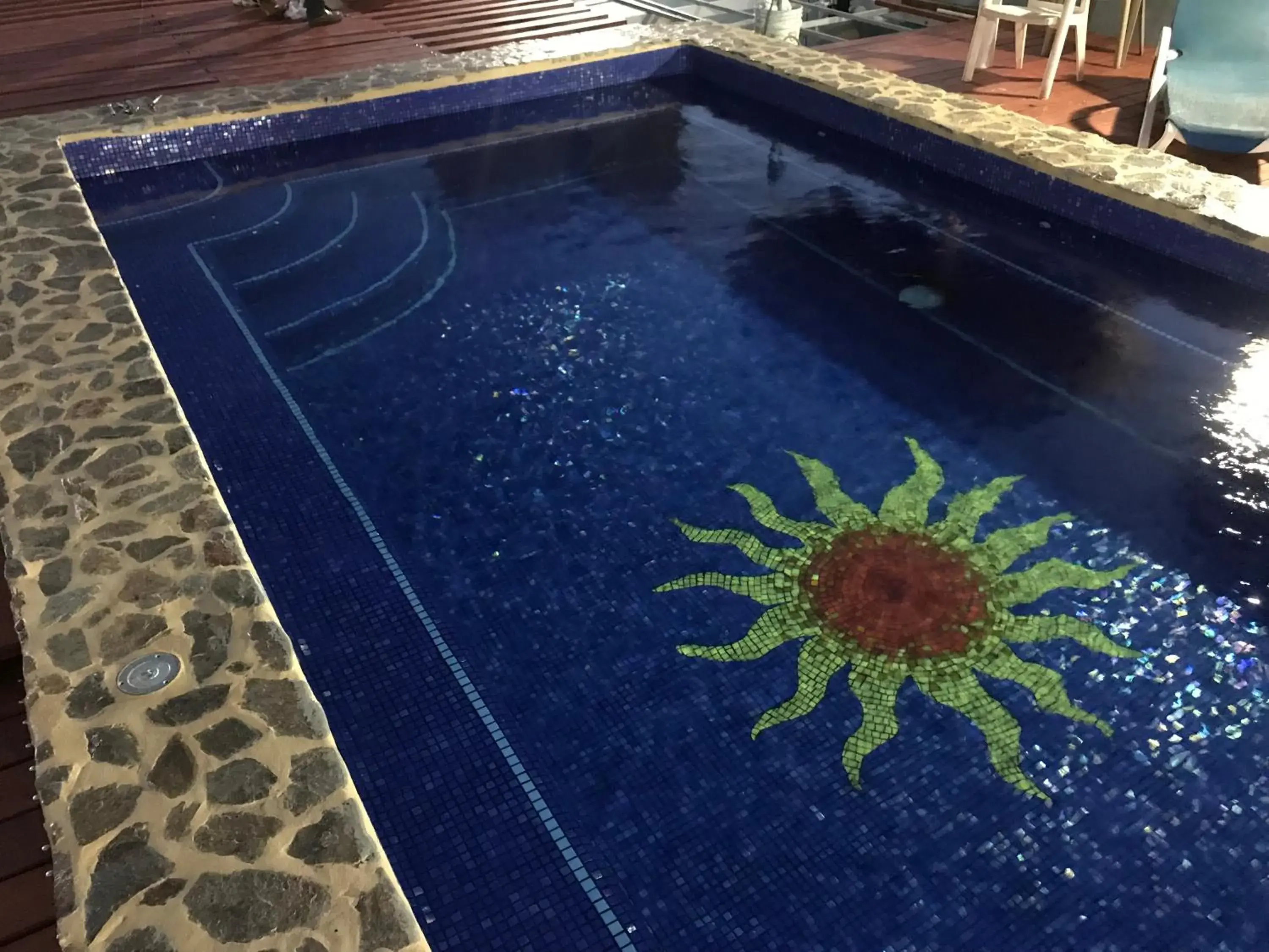 Swimming Pool in Hotel Club del Sol Acapulco by NG Hoteles