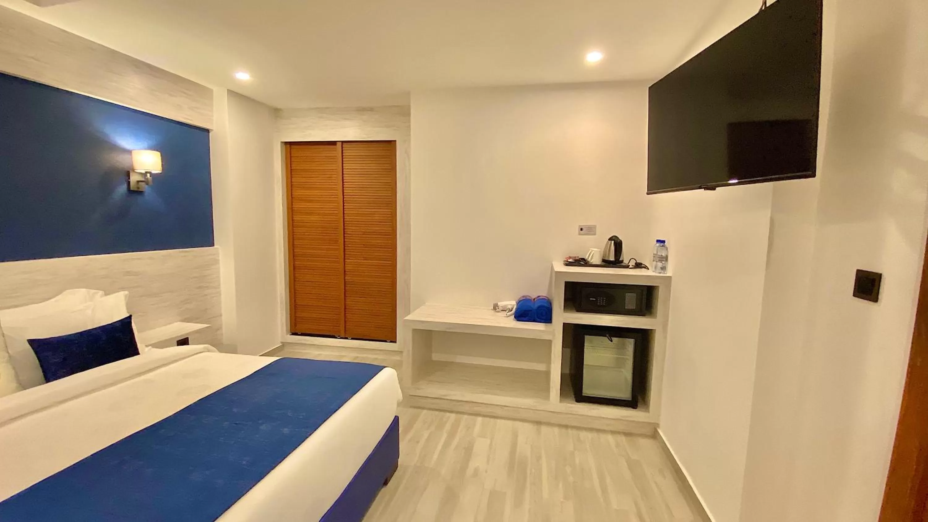 TV and multimedia, Bed in Kaani Palm Beach