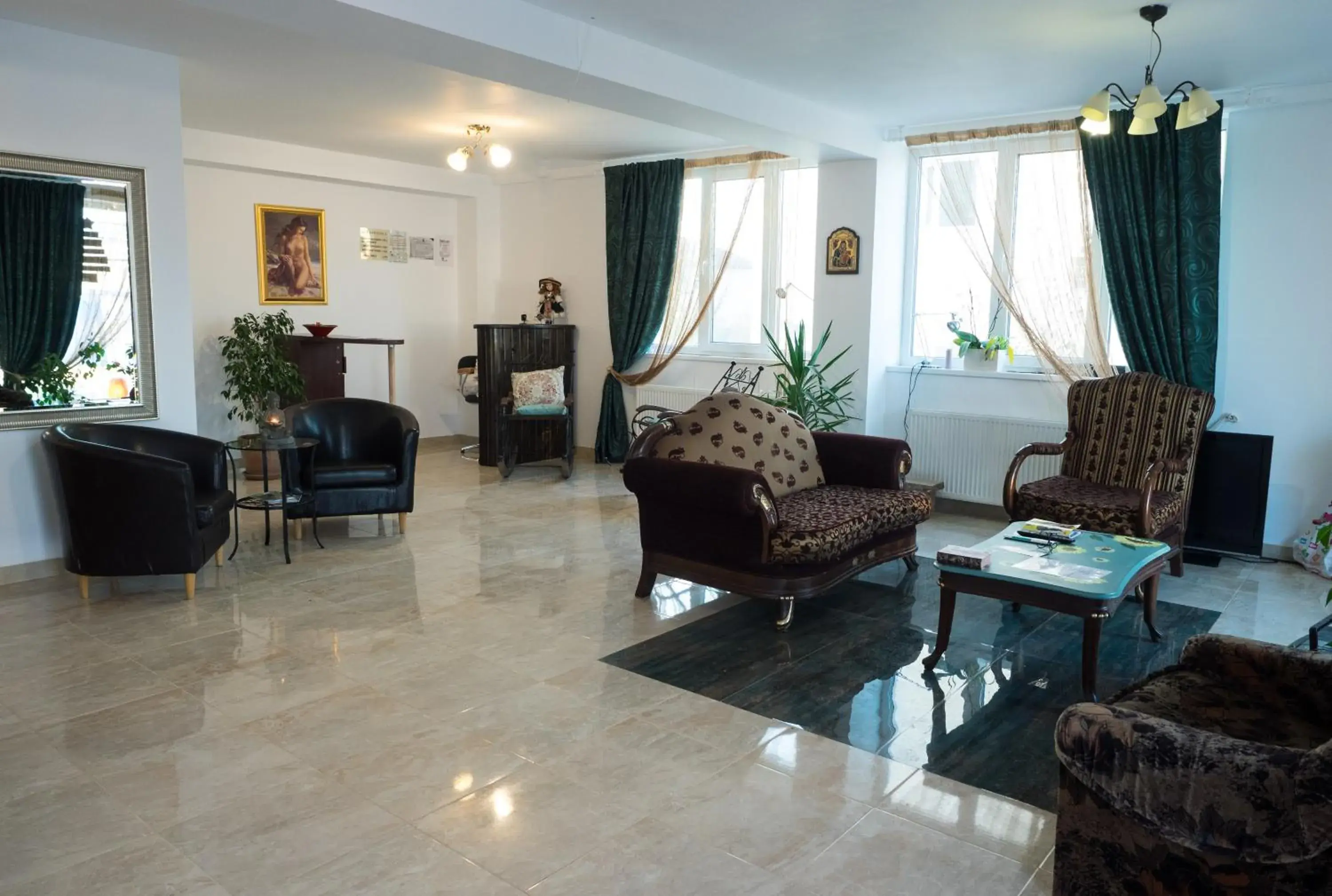 Living room, Seating Area in SIA Residence