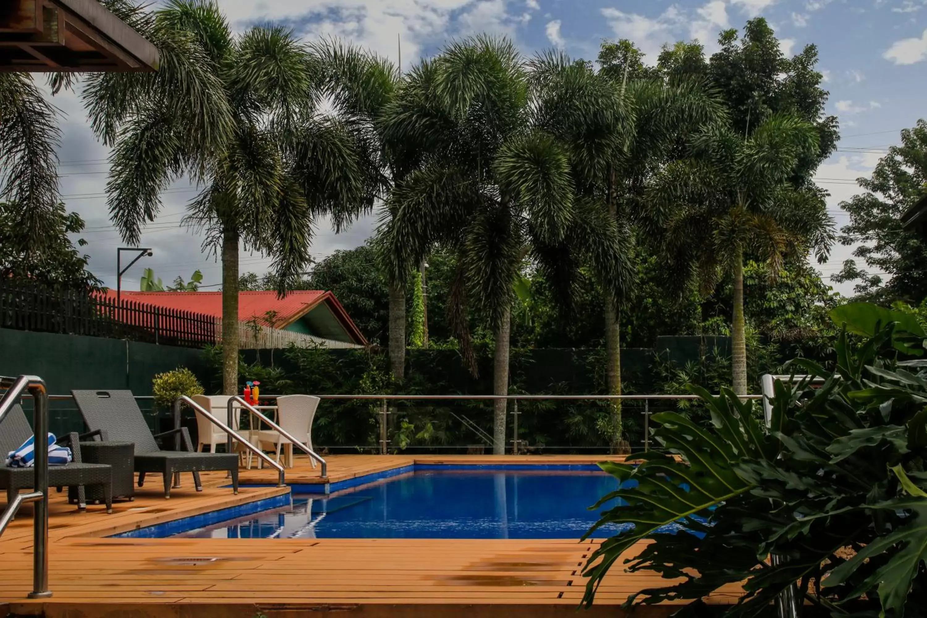 Swimming Pool in Hotel Kimberly Tagaytay